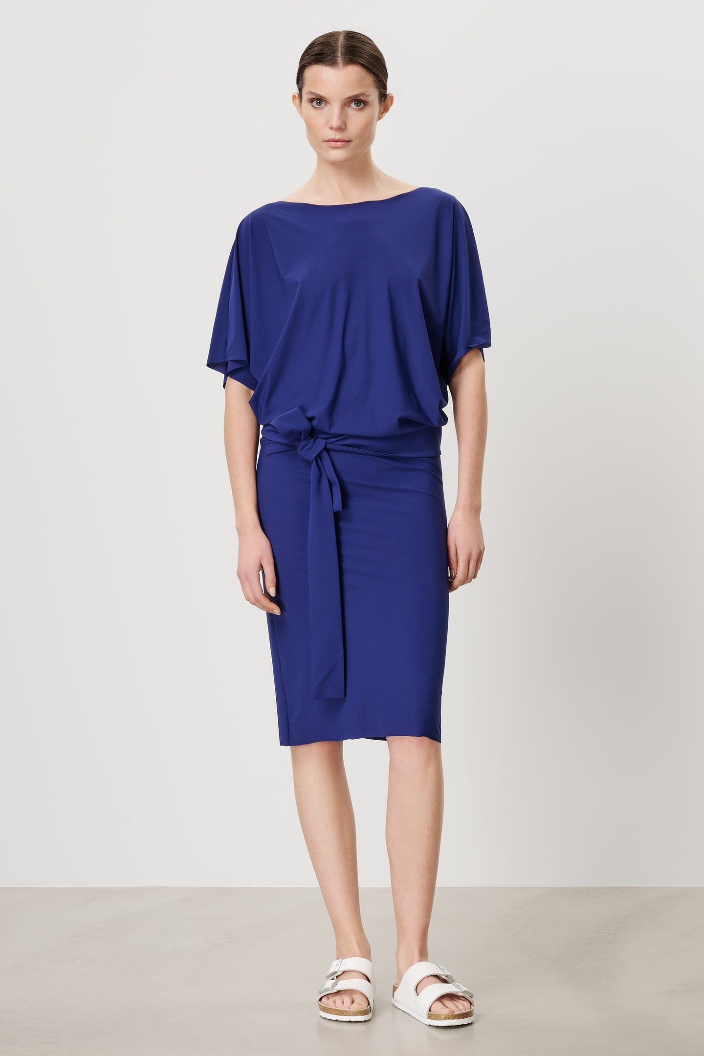 4-IN-1 DAY TO NIGHT DRESS INTENSE BLUE 1