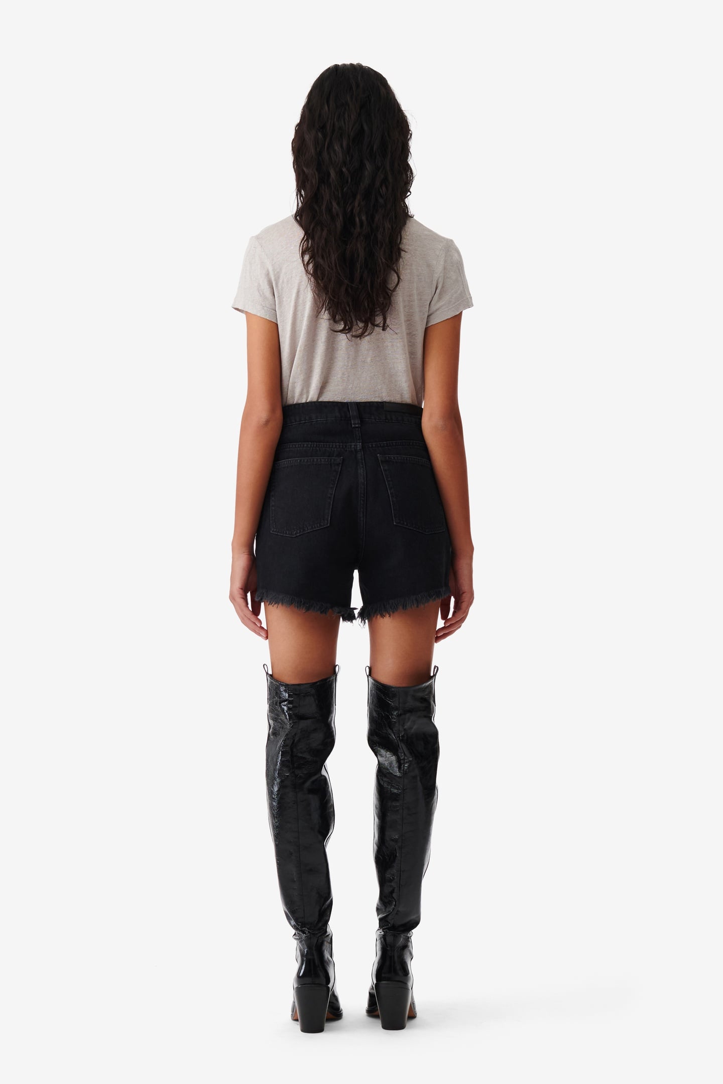 ALTOM SHORT BLACK 2