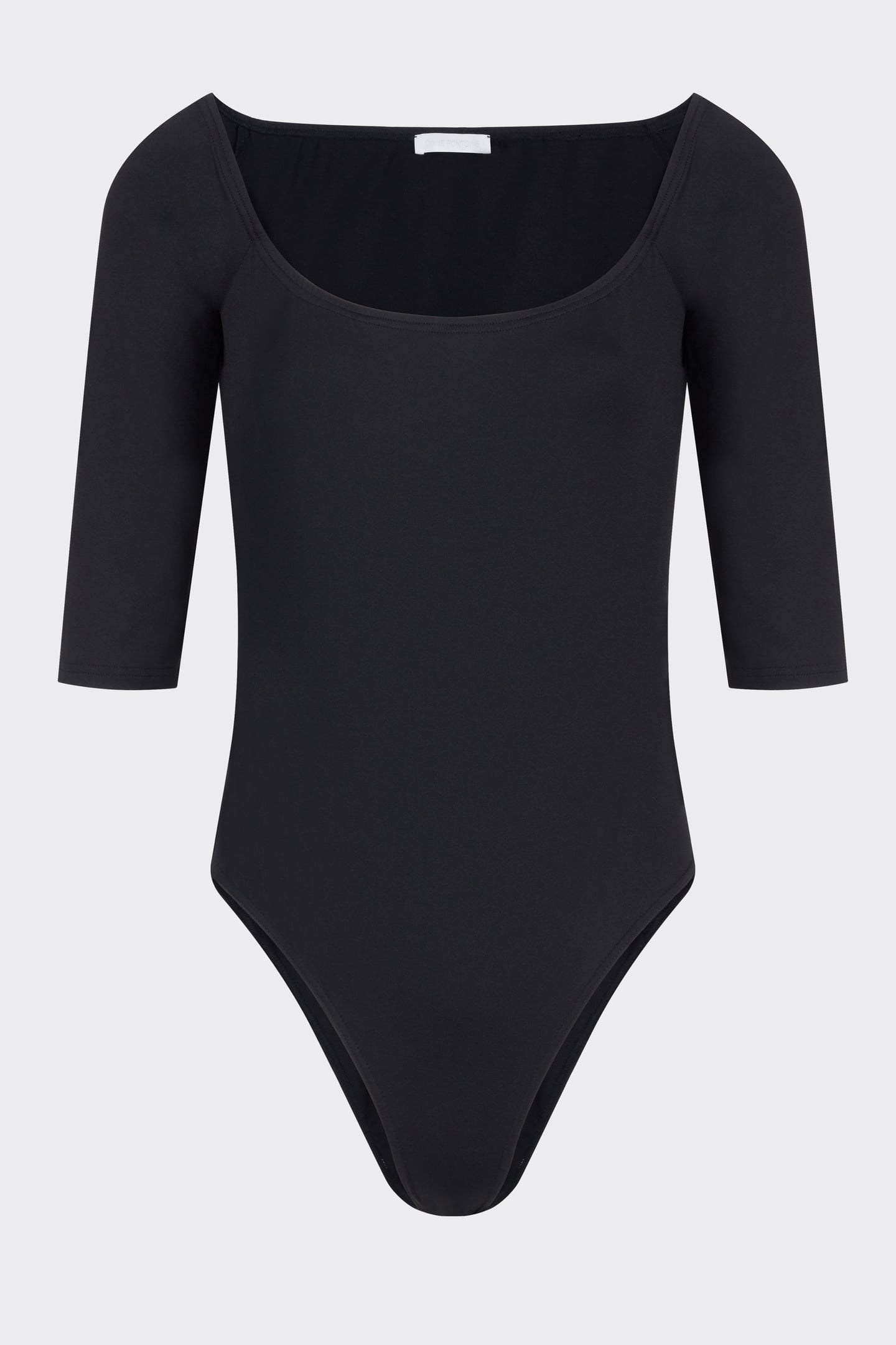 HOULA BLACK 4