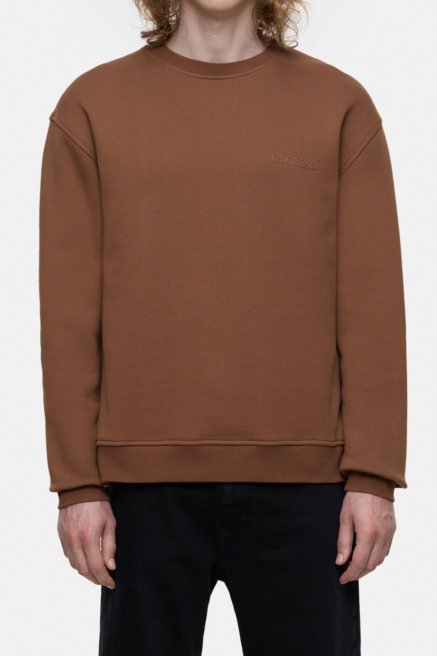 LOGO CREWNECK SWEAT T-SHIRTS CHESTNUT 1