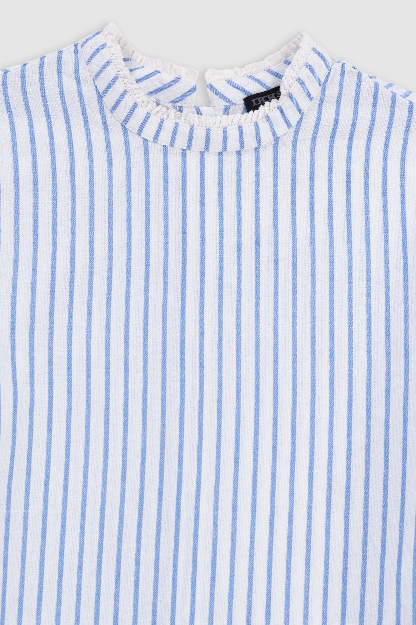 BLUE STRIPED BLOUSE WITH LACE COLLAR AND BASQUE 4