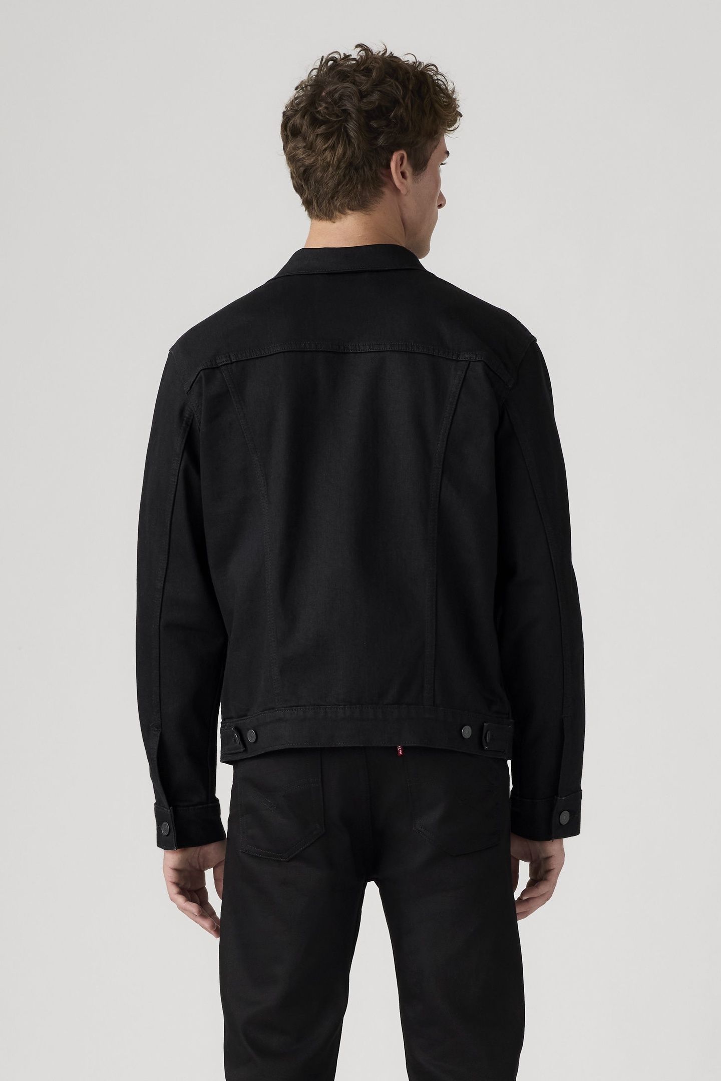 THE TRUCKER JACKET DARK HORSE TRUCKER 5