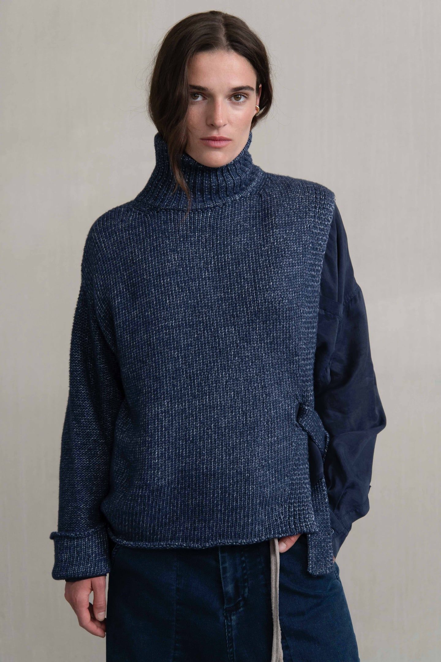 CIN KNITS LAPIS 1