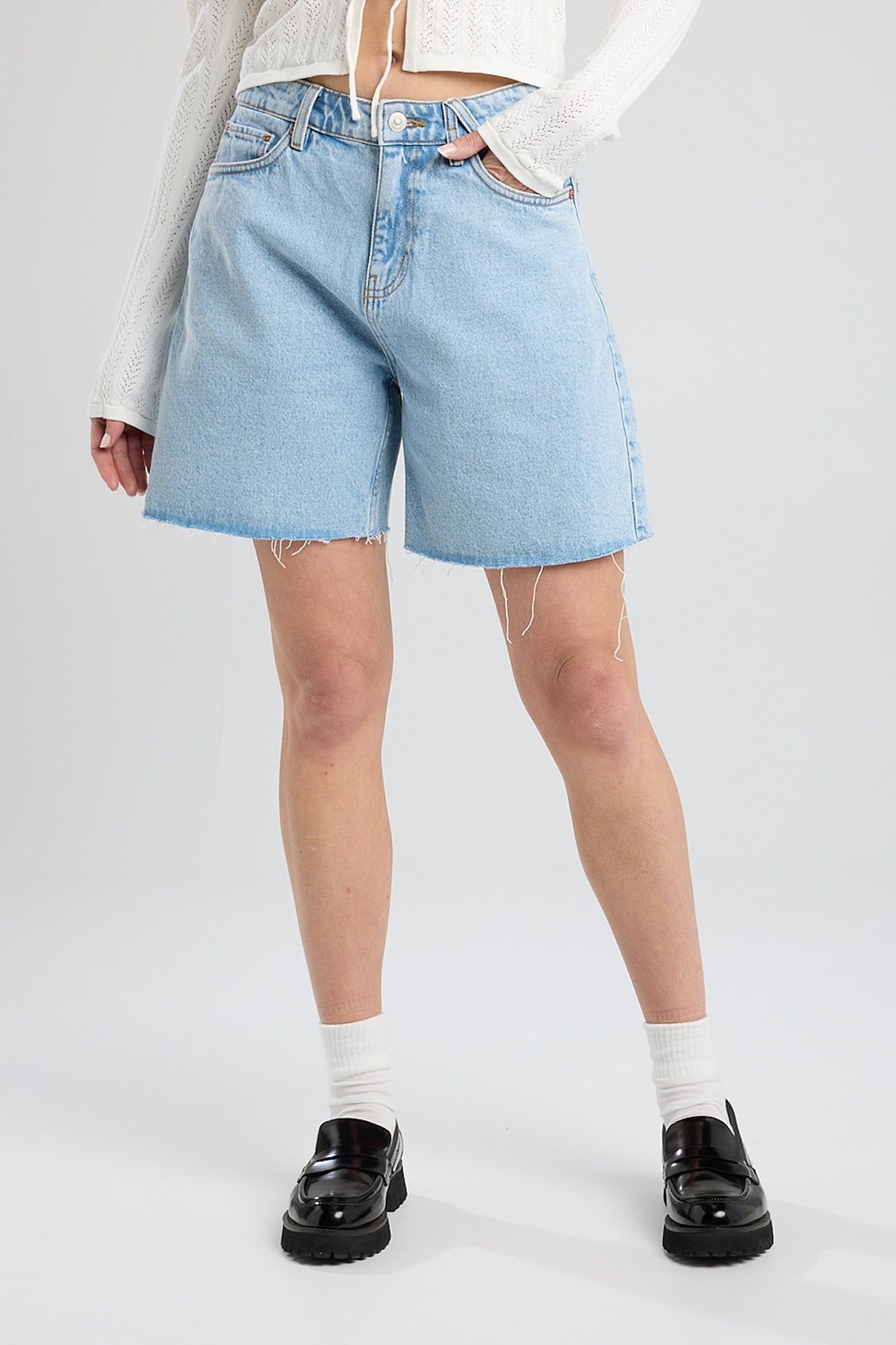 NERA LIGHT BLUE 1