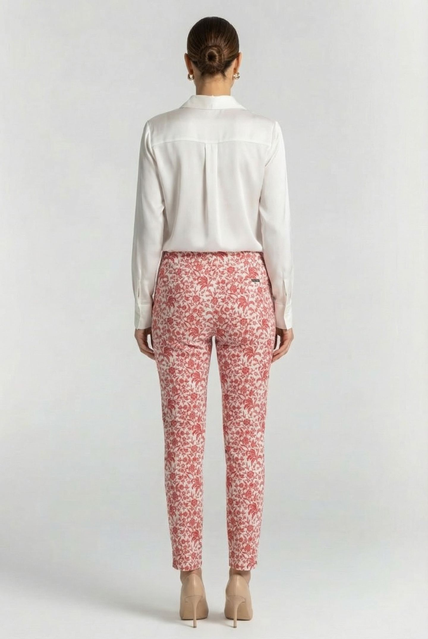 COTTON PANTS WITH PLEATS RED 2