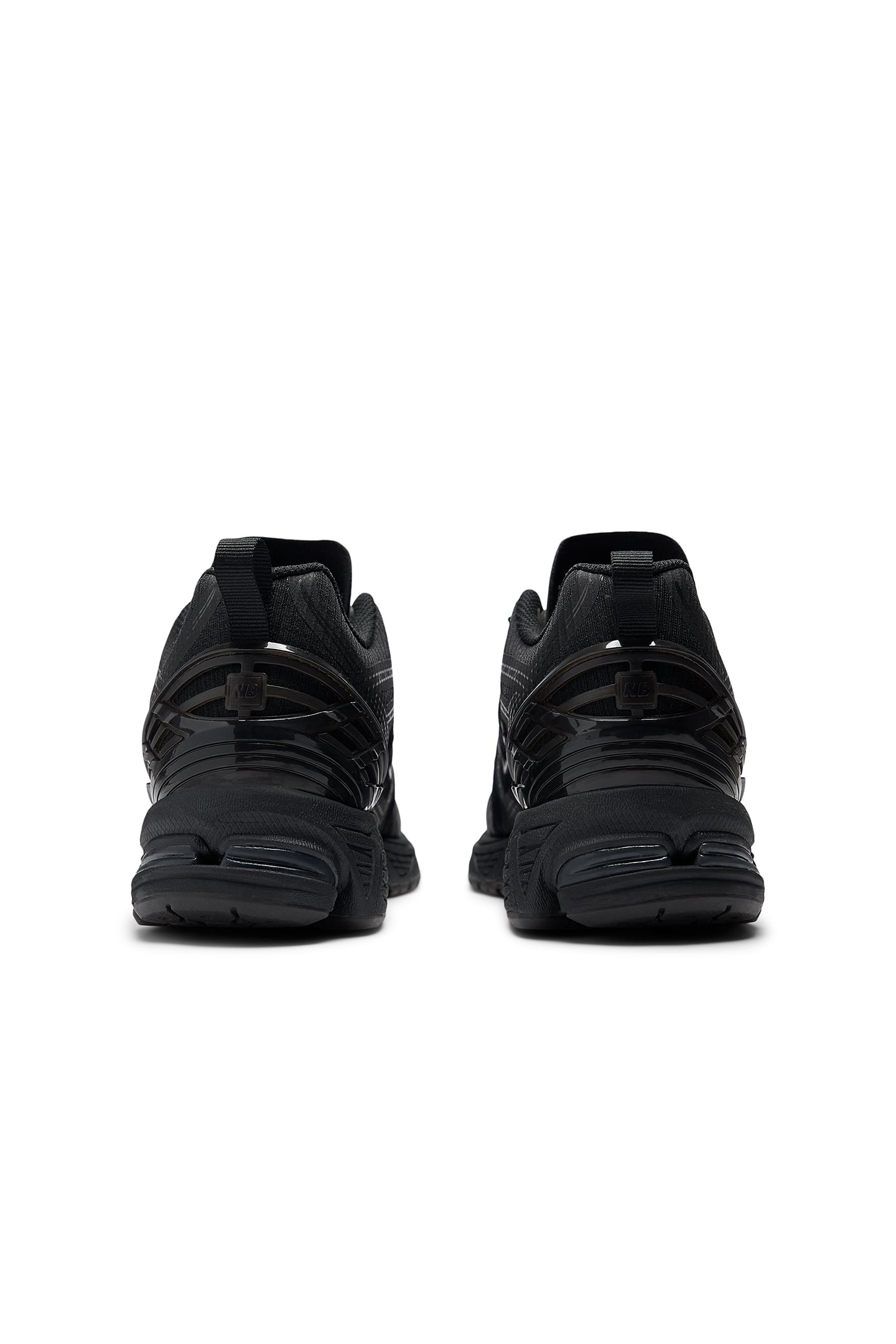 UNISEX 1906R BLACK 5