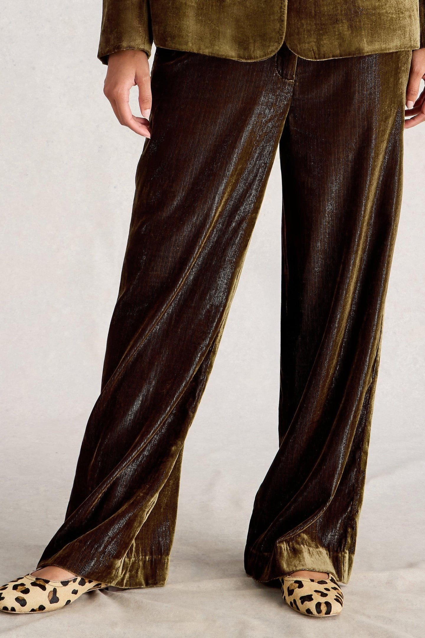 BELLE WIDE LEG VELVET TROUSER DARK CHARTREUSE 1