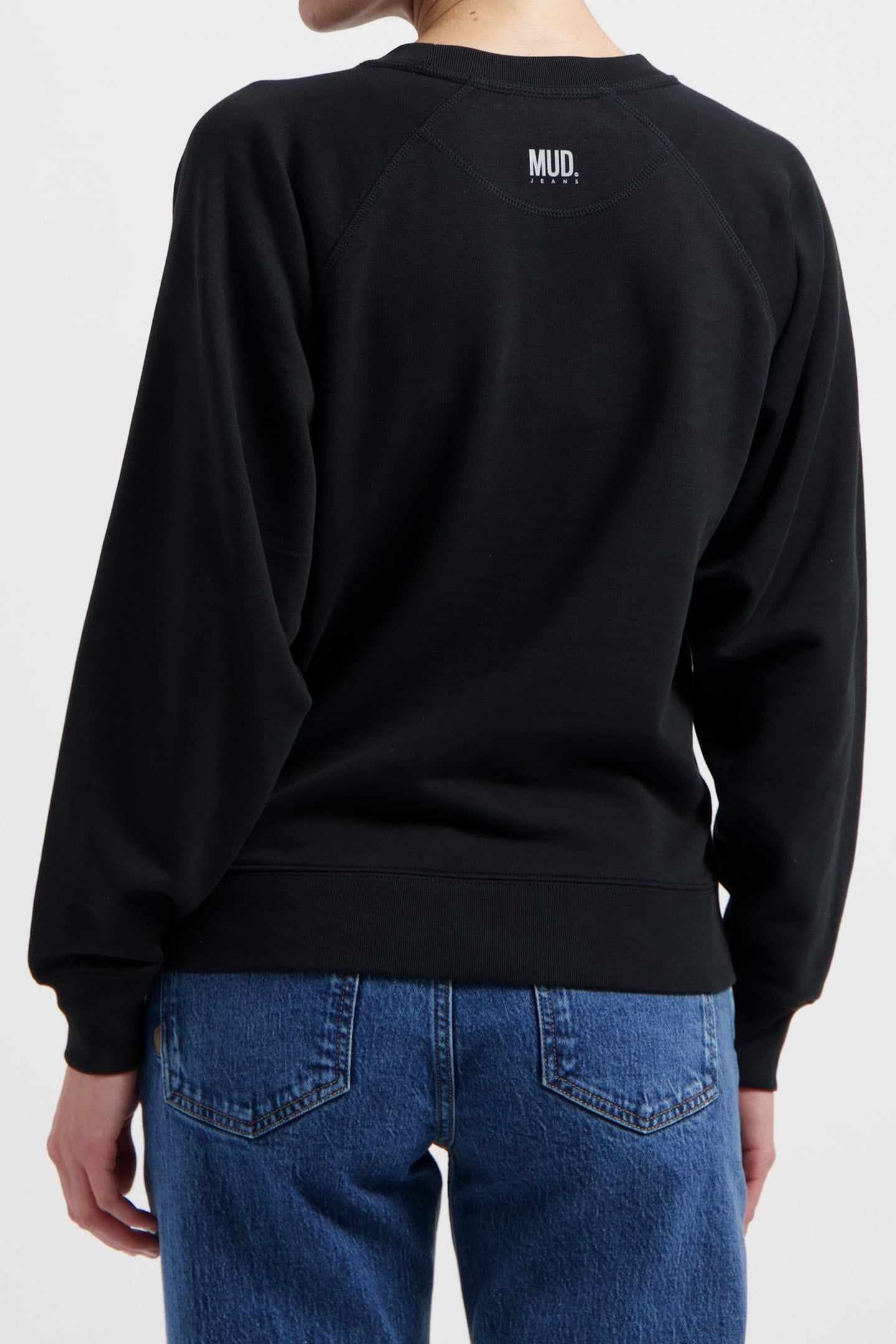 CLARA SWEATSHIRT BLACK 4