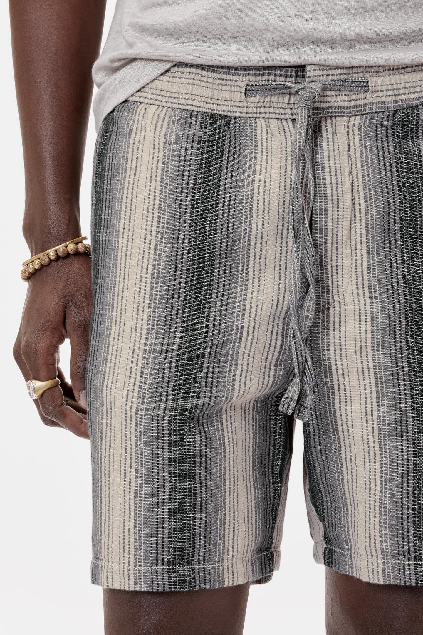 DAVID DRAW STRING SHORTS WITH BACK PATCH MOSS 3