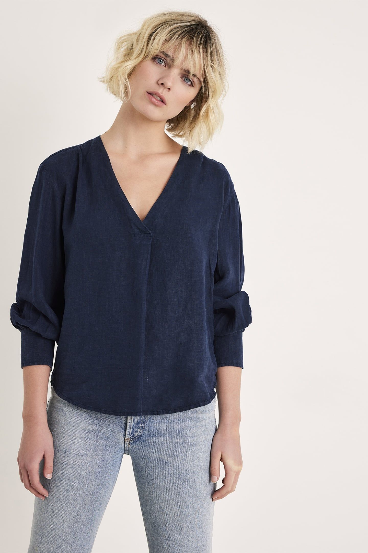 YSKE TOP INDIGO 1