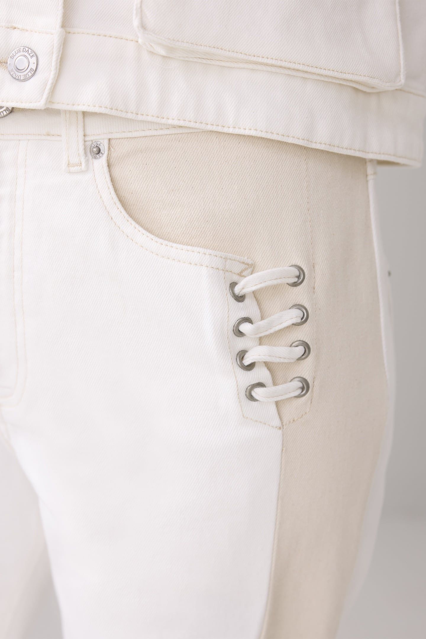 MOM'S FIT JEANS COMFI COTTON TWILL WHITE DENIM 4