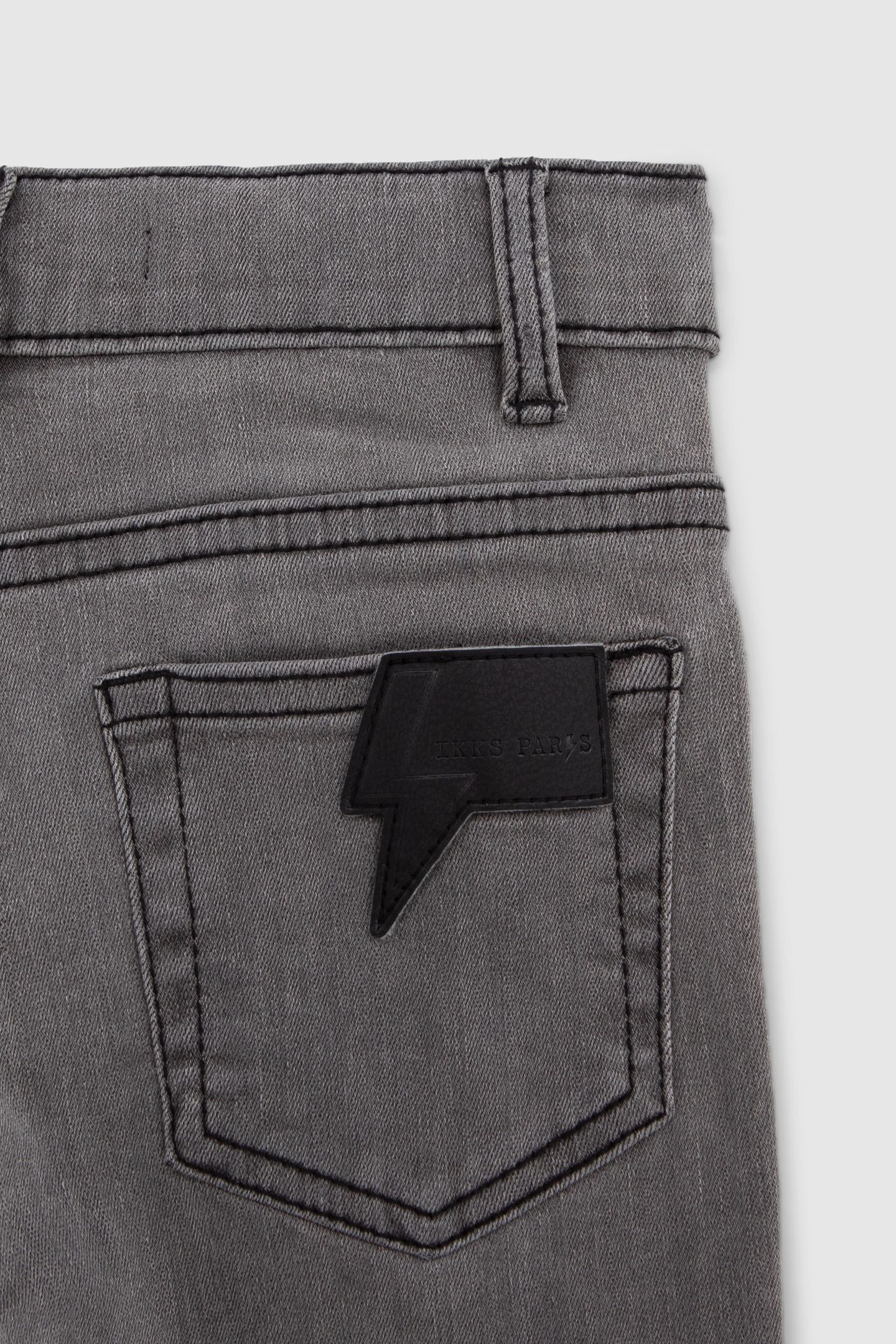 BOY’S GREY SLIM JEANS WITH BADGE AND JACRON LIGHTNING 6