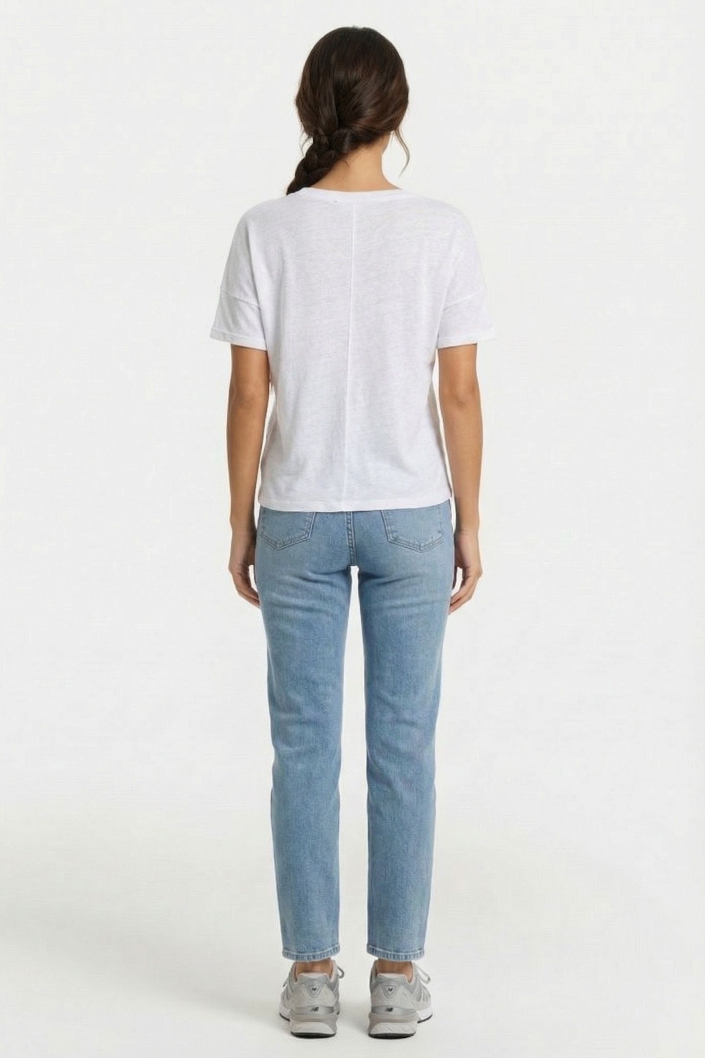 EMILY T SHIRT WHITE 2