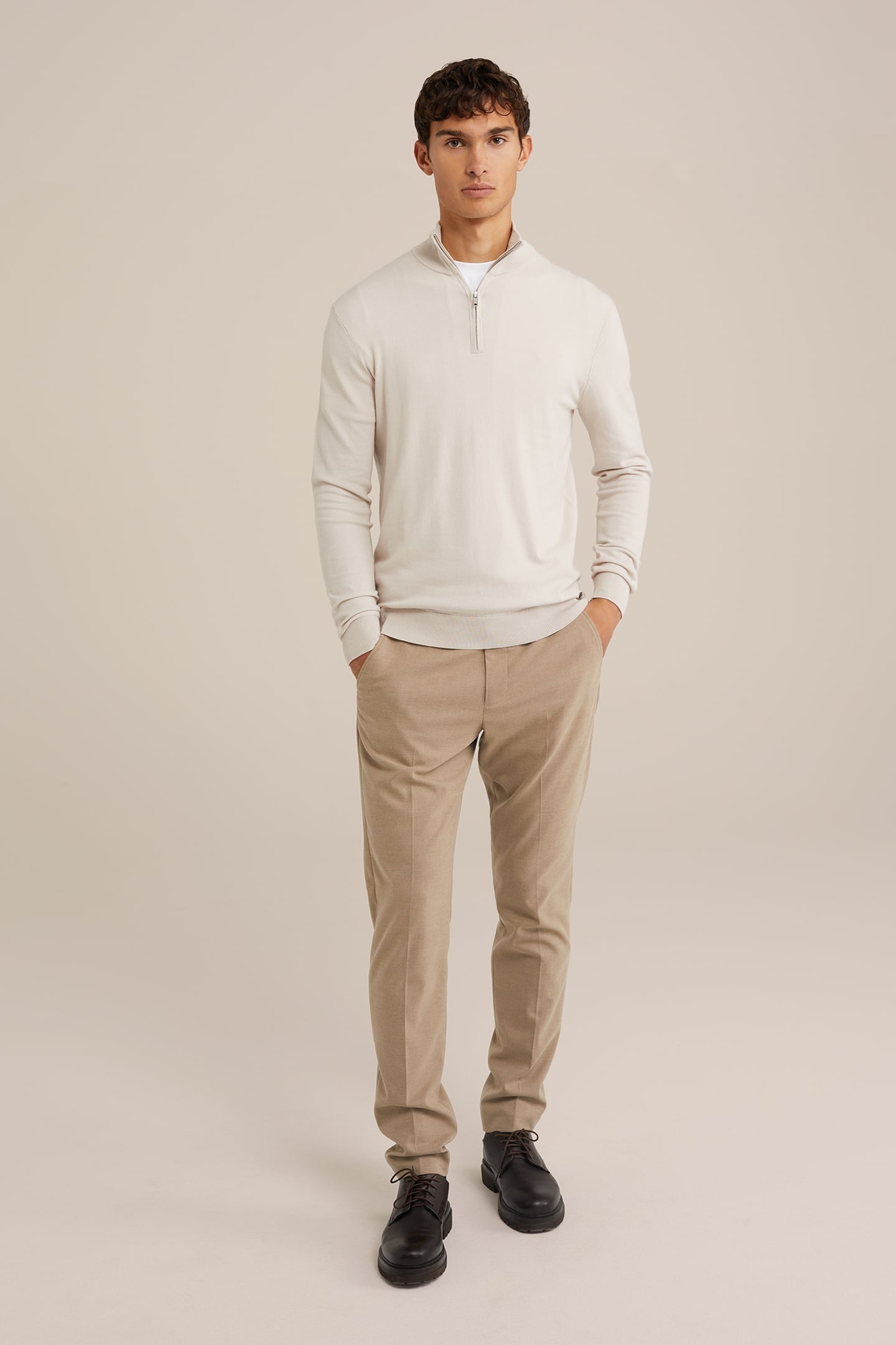 HALFWAY ZIPPER BEIGE 3