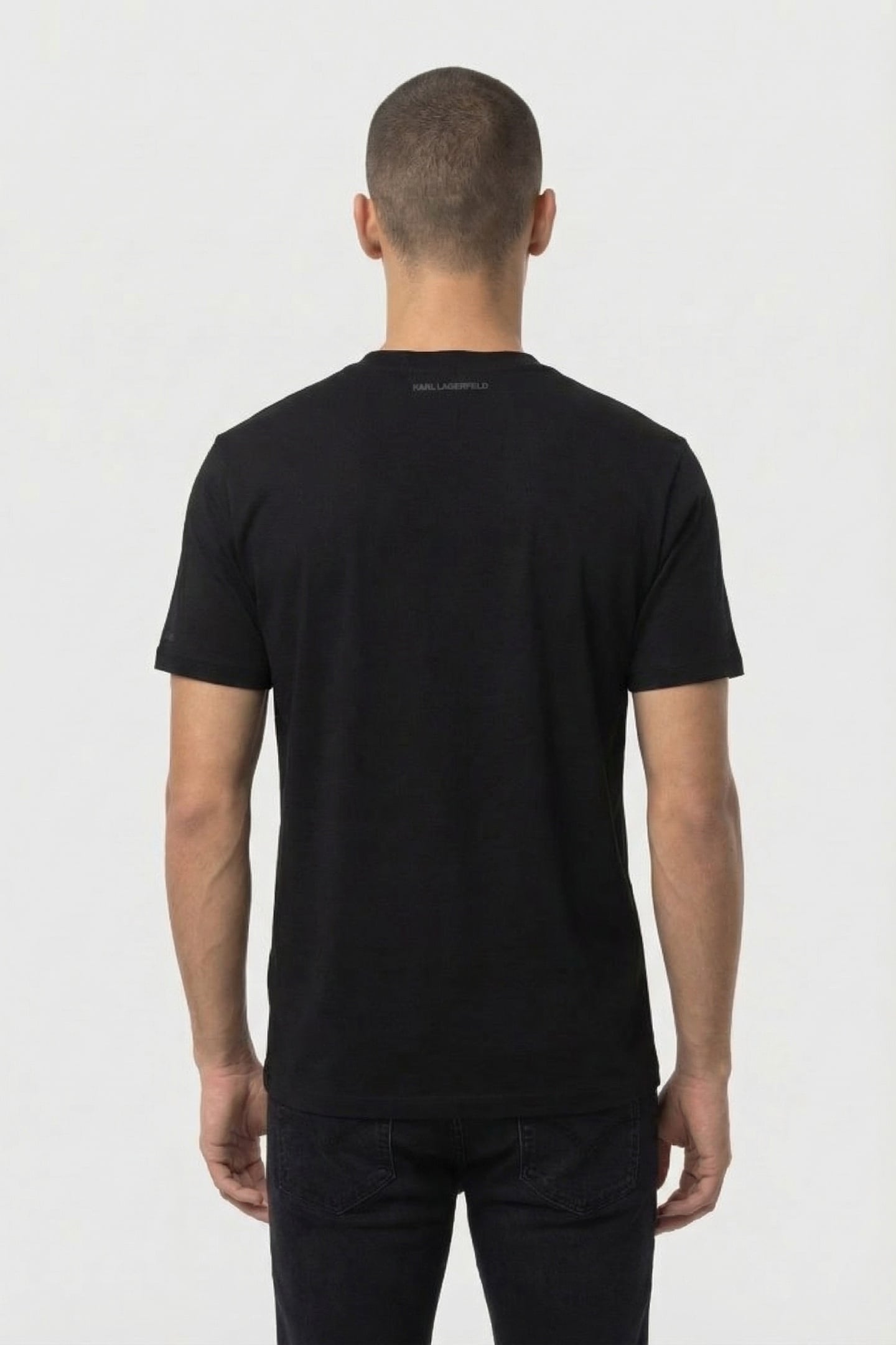 BLACK T-SHIRT CREWNECK 2