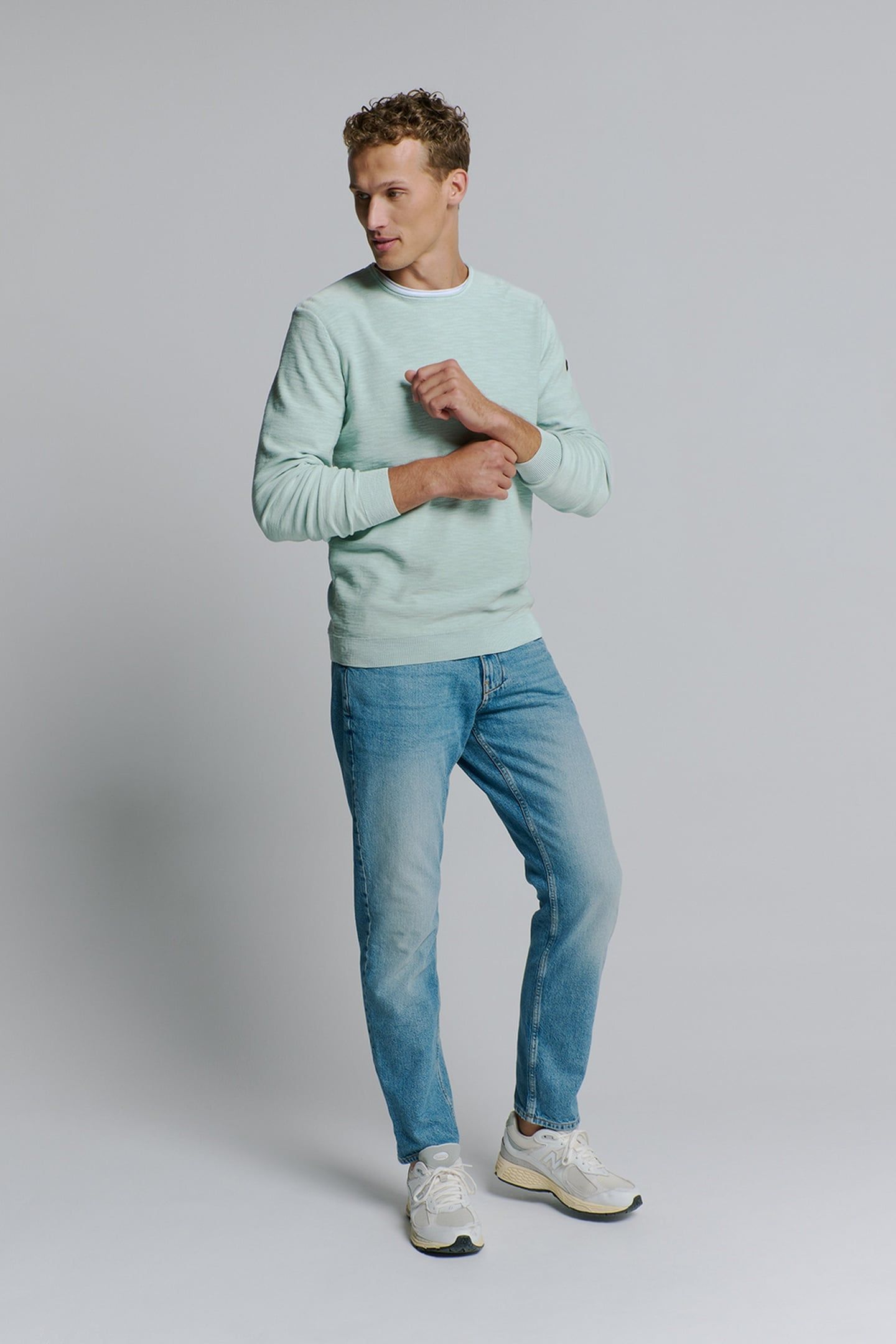 PULLOVER CREWNECK GARMENT DYED + STONE WASHED ICE 4