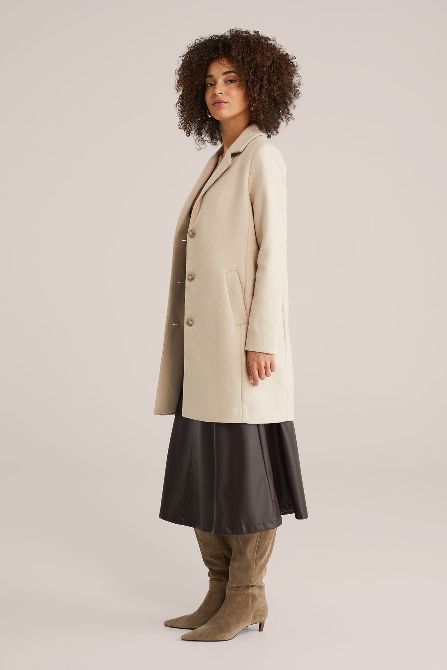 COAT BEIGE 2