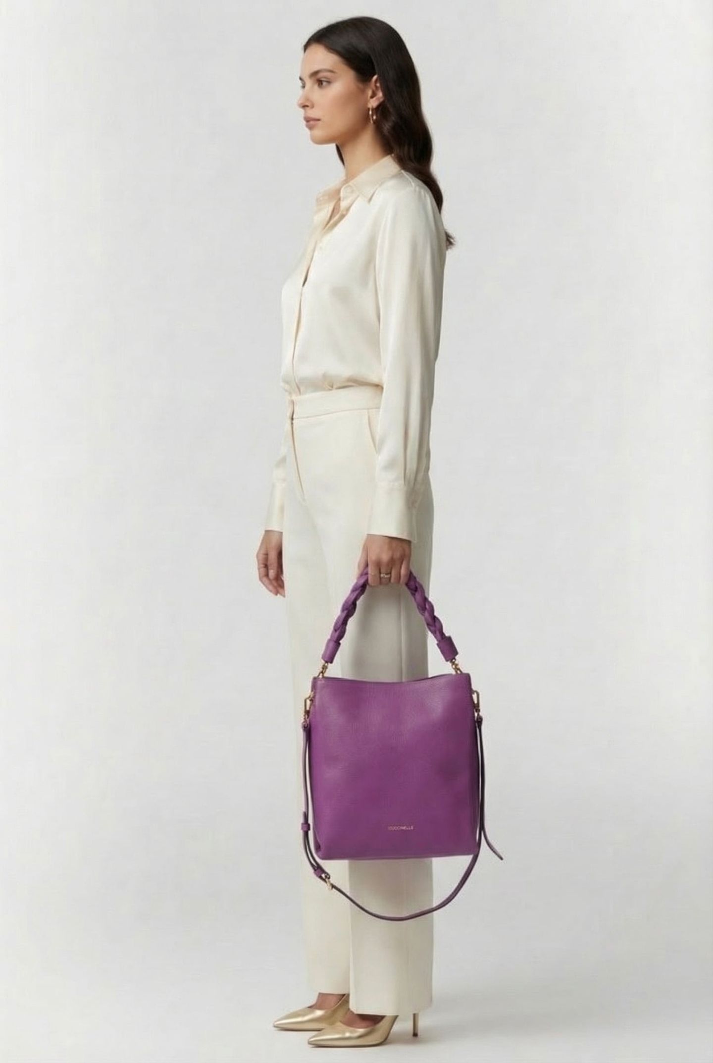 HANDBAG IN LEATHER 1