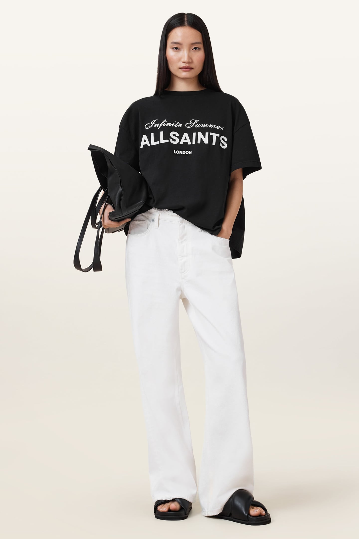AVRI TEE BLACK 3
