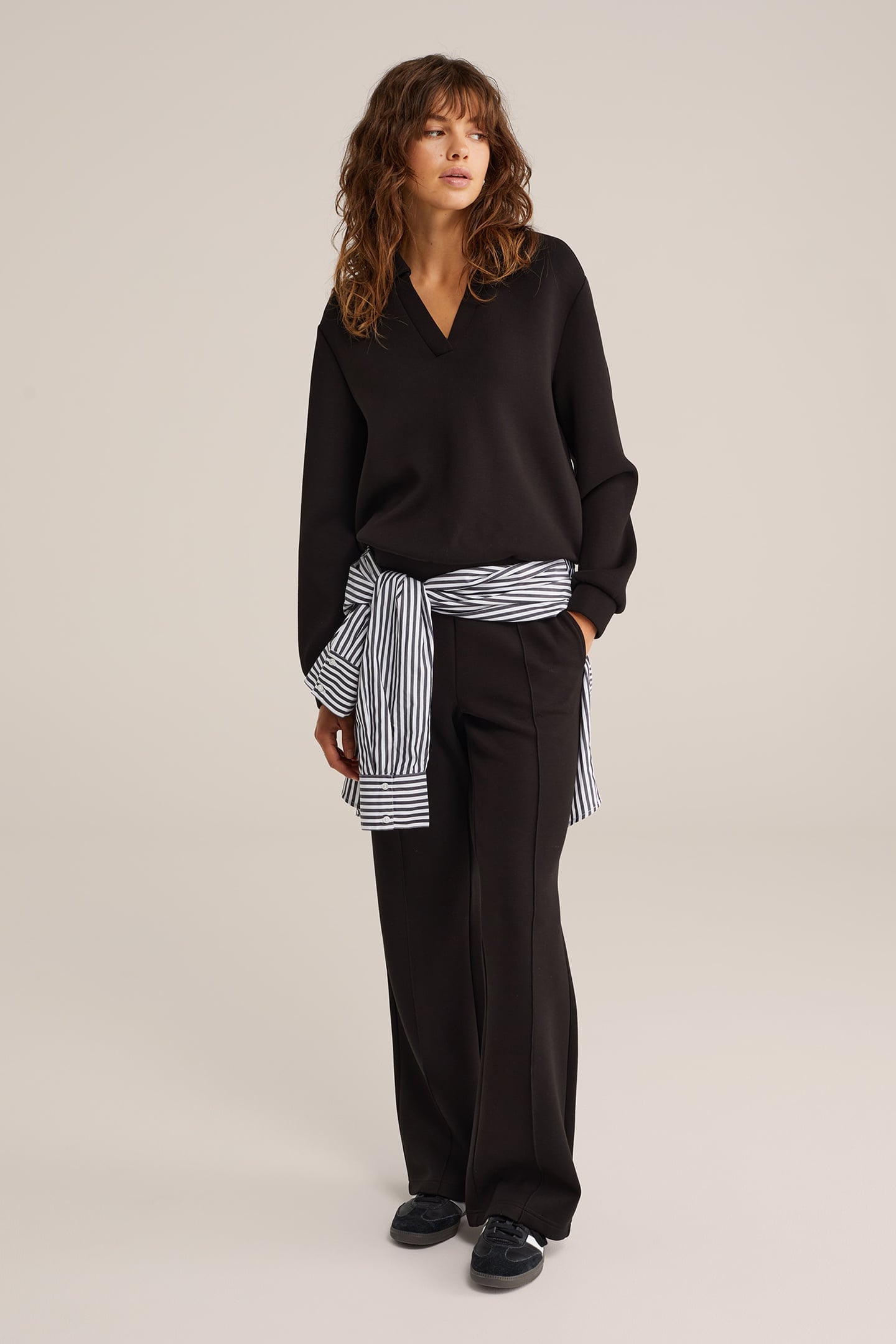 SWEATER BLACK 3