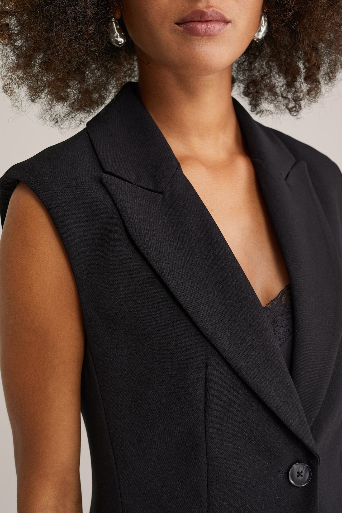 WAISTCOAT BLACK 6