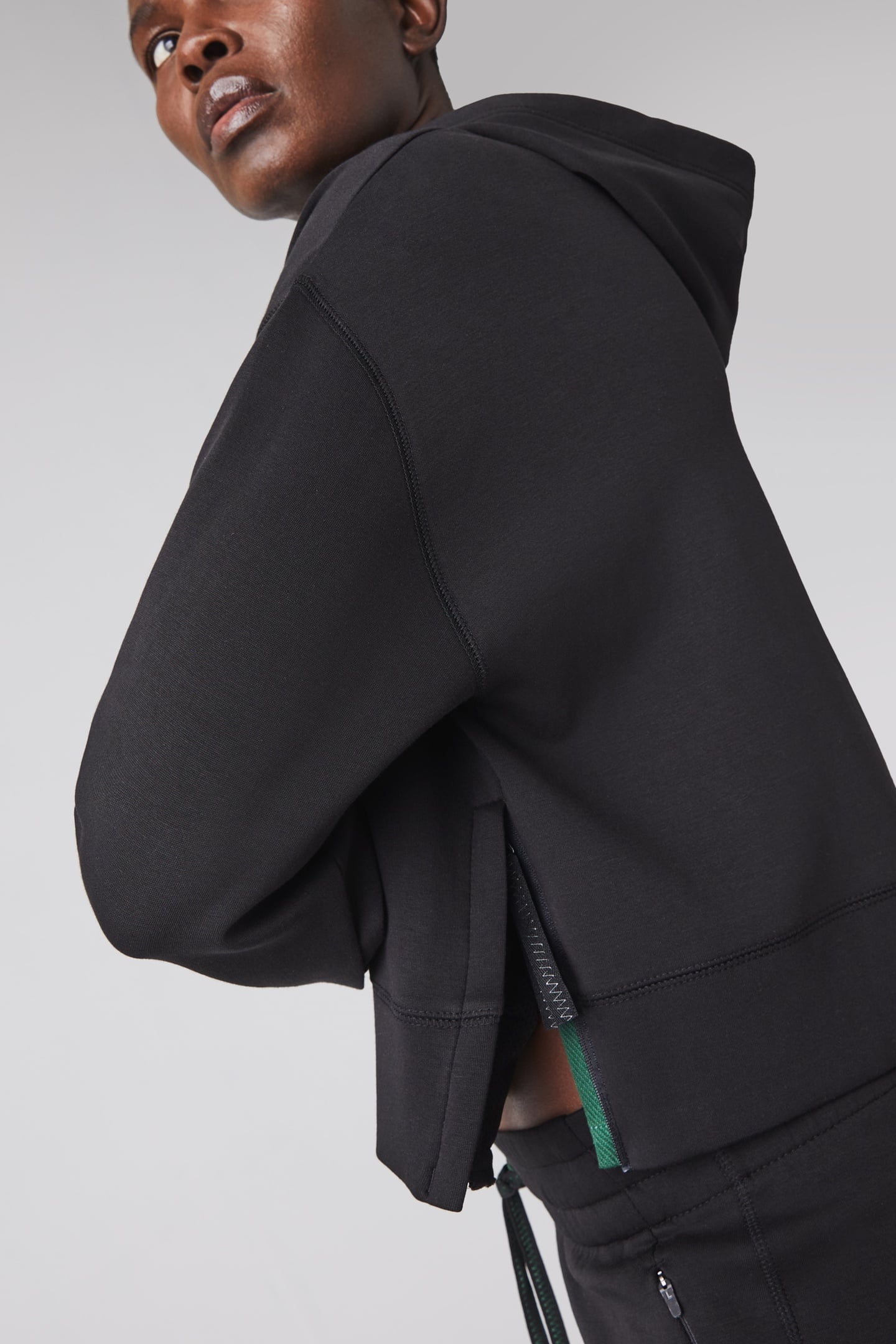SWEATSHIRT BLACK 7