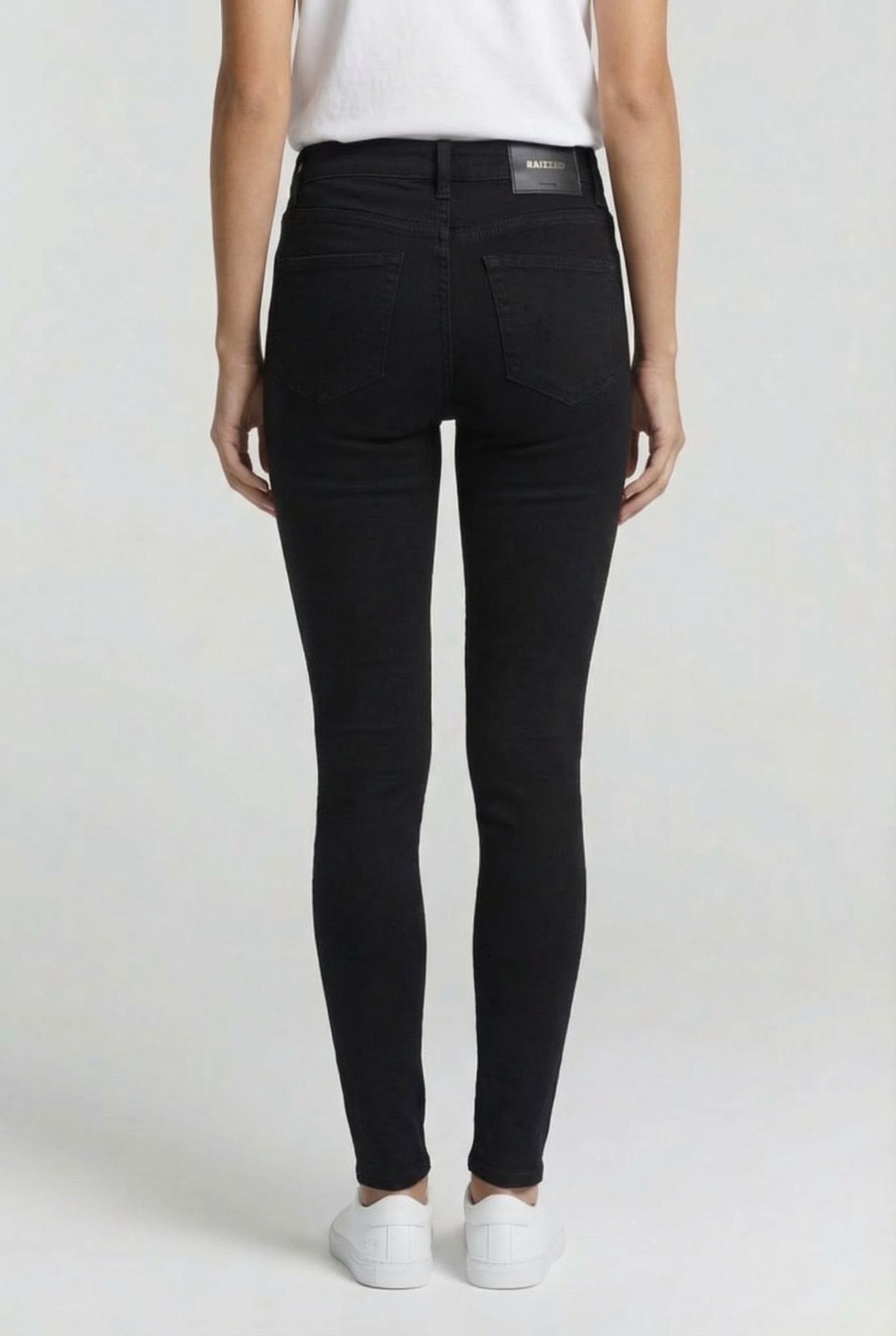 BLOSSOM BLACK 2