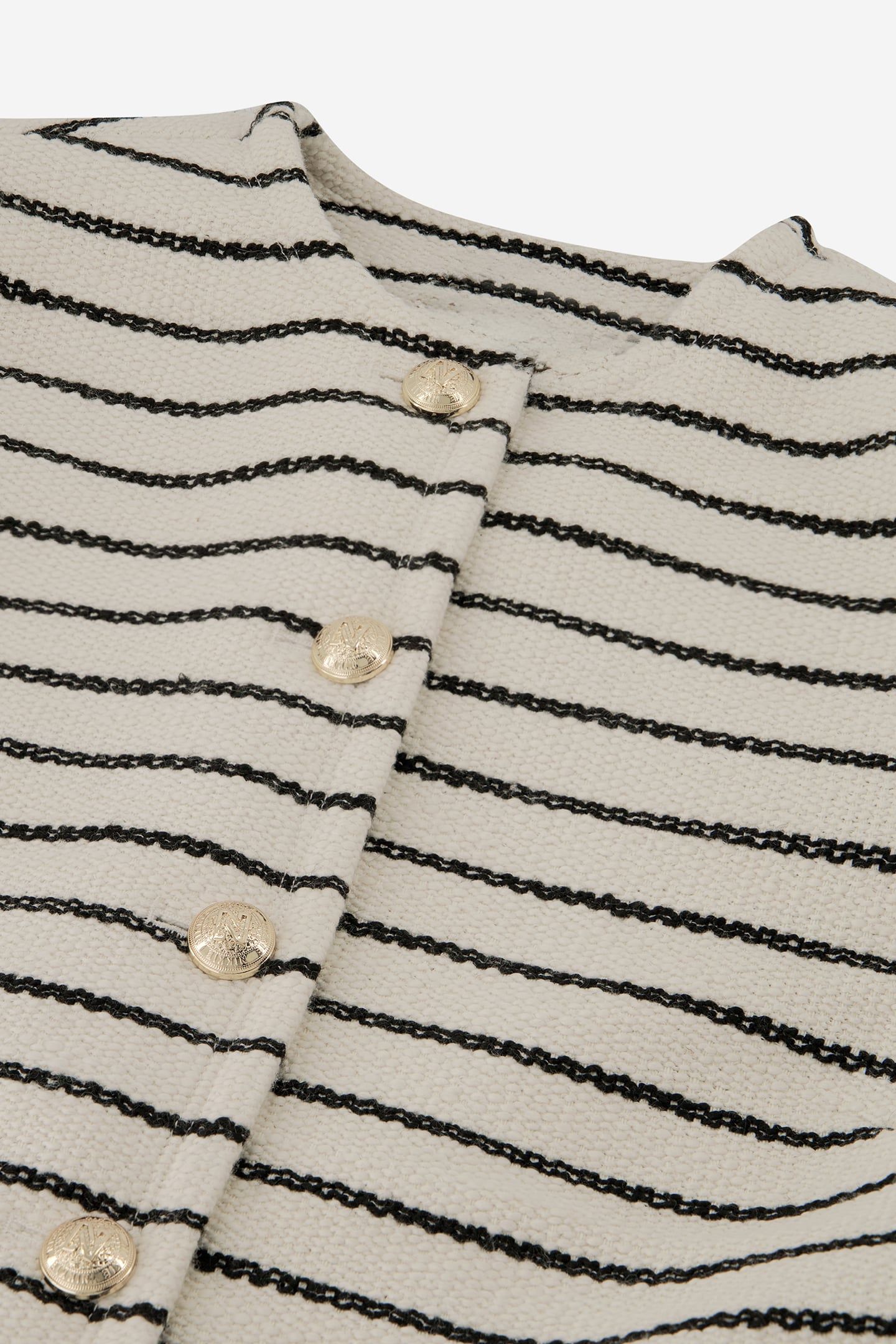 ISARIO JACKET CREAM 5