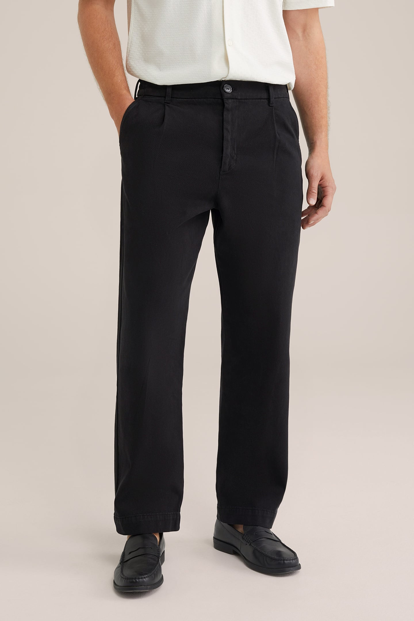 CHINO BLACK 1