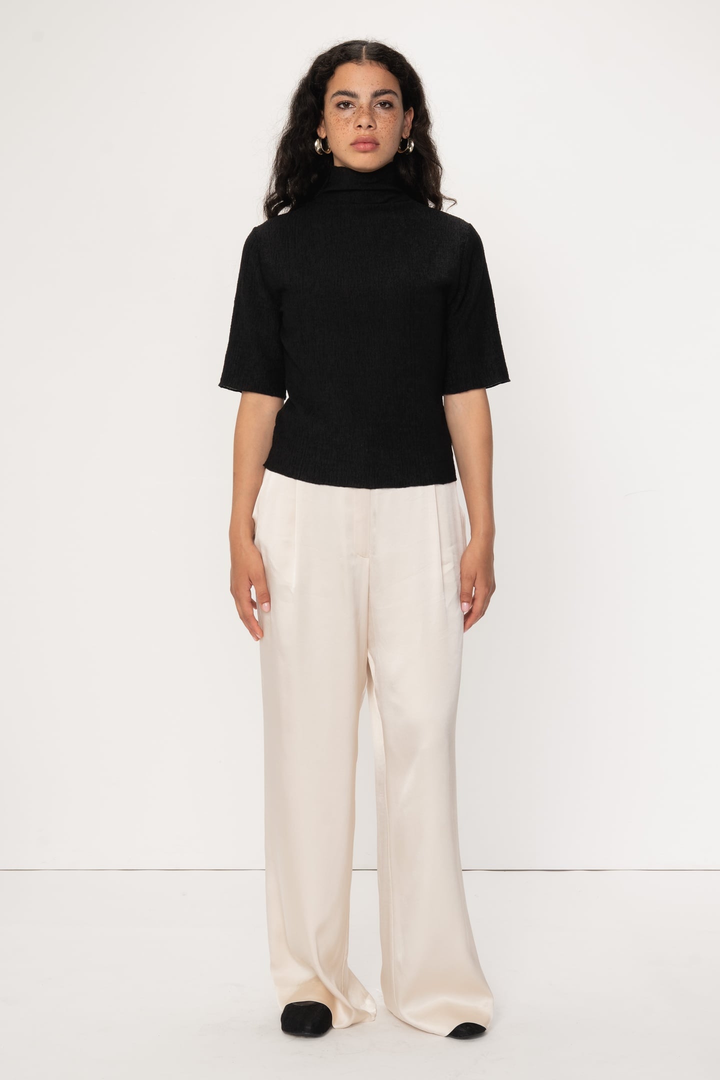 MIRACH BLACK 1