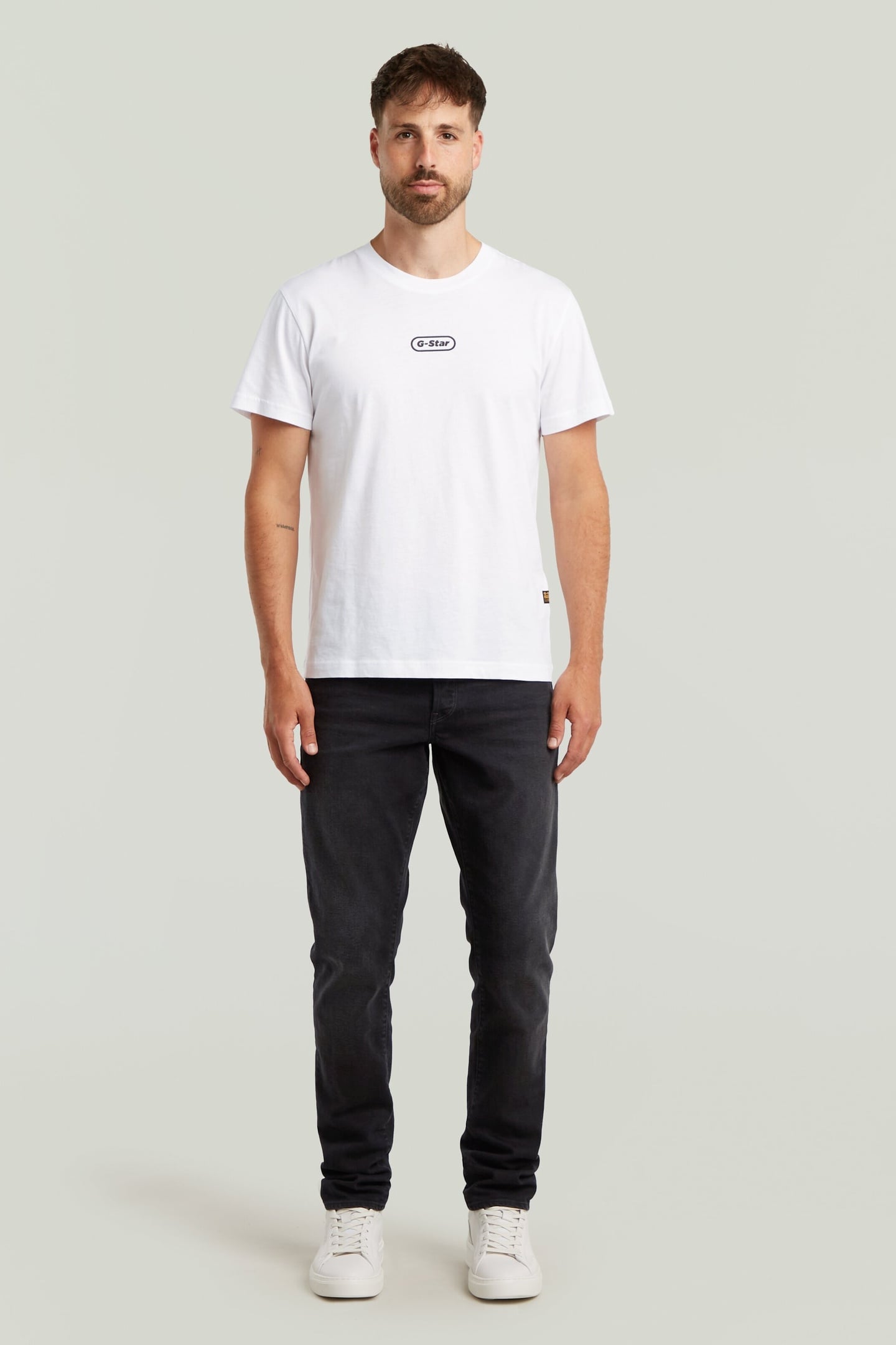 3301 REGULAR TAPERED JEANS WORN IN BLACK ONYX 1