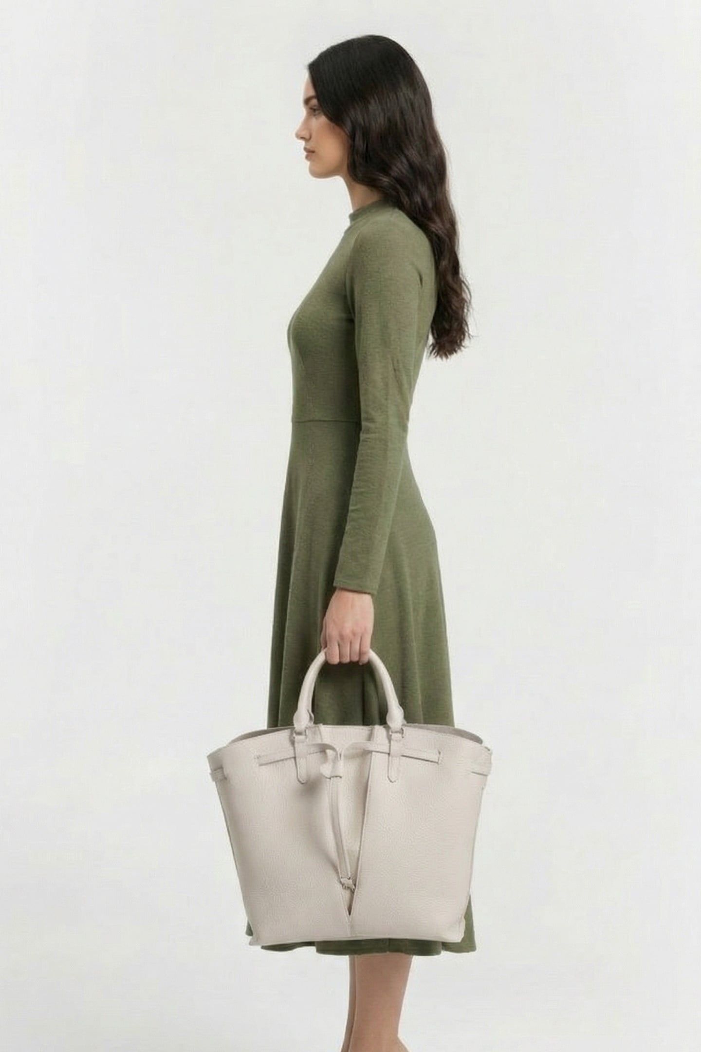 MEDIUM LEATHER TOTE BAG IN WHITE 1