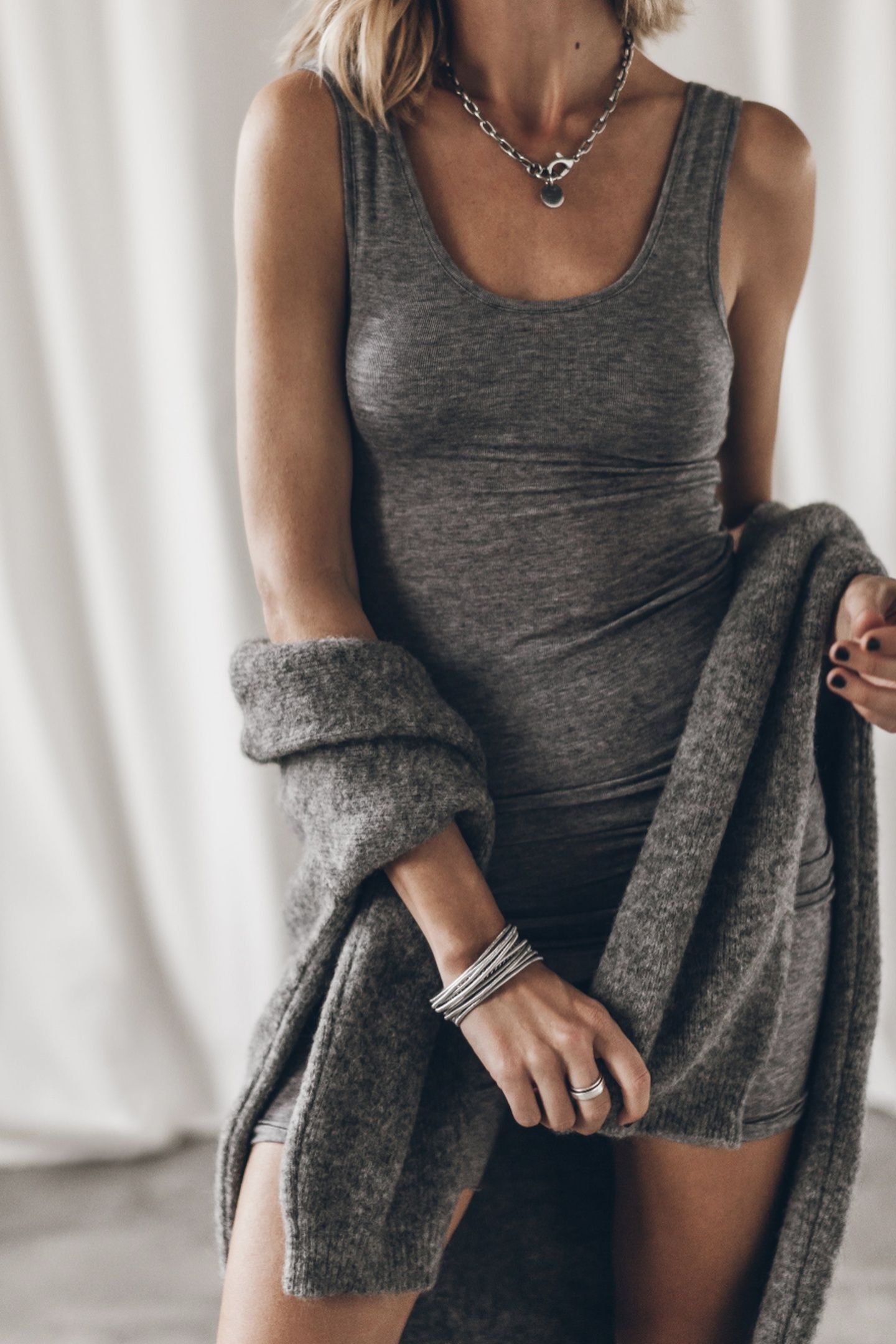 THE GREY SOFT TANK TOP 1