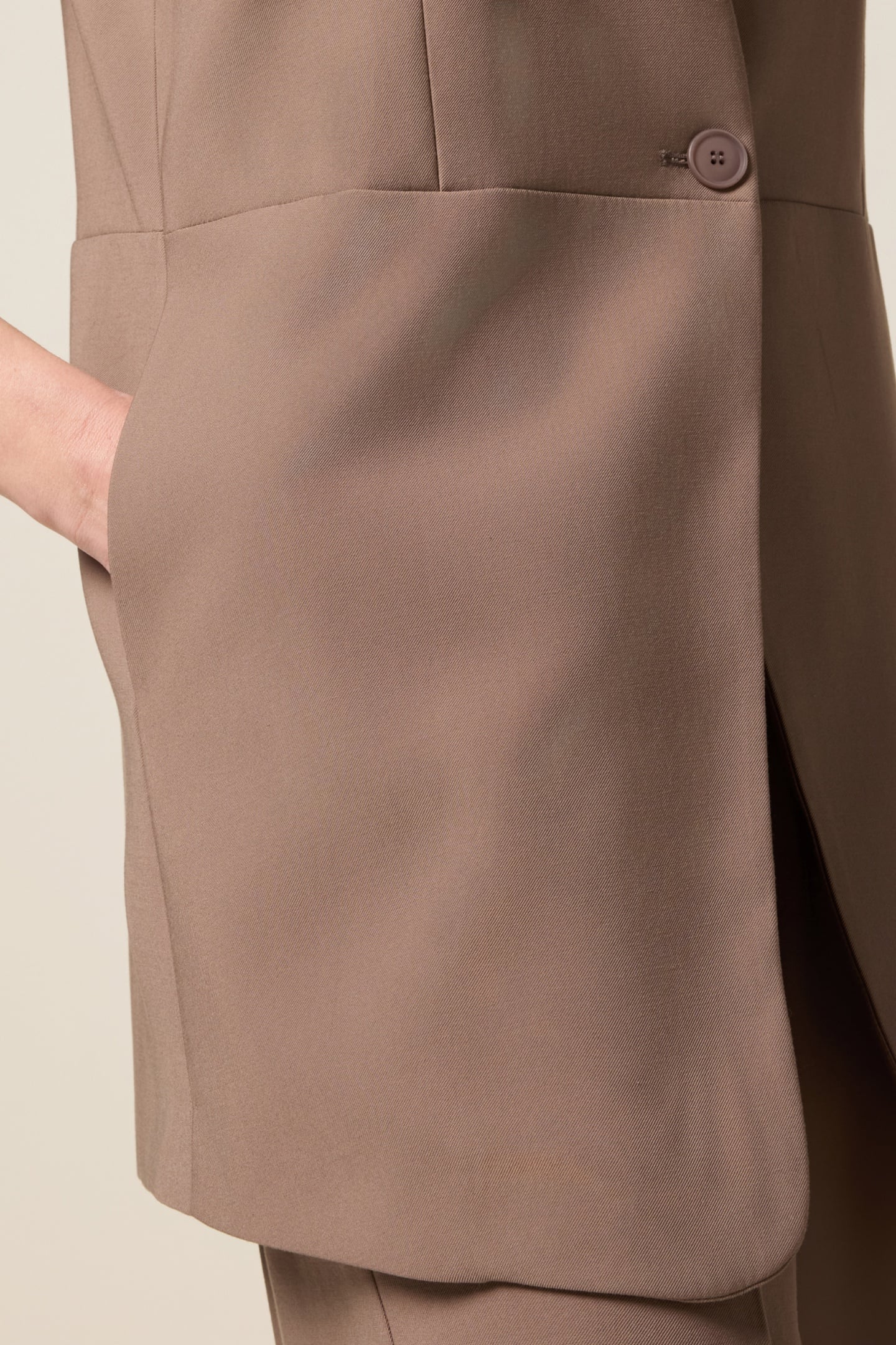 VEST IN VISCOSE BLEND FABRIC BROWN 5