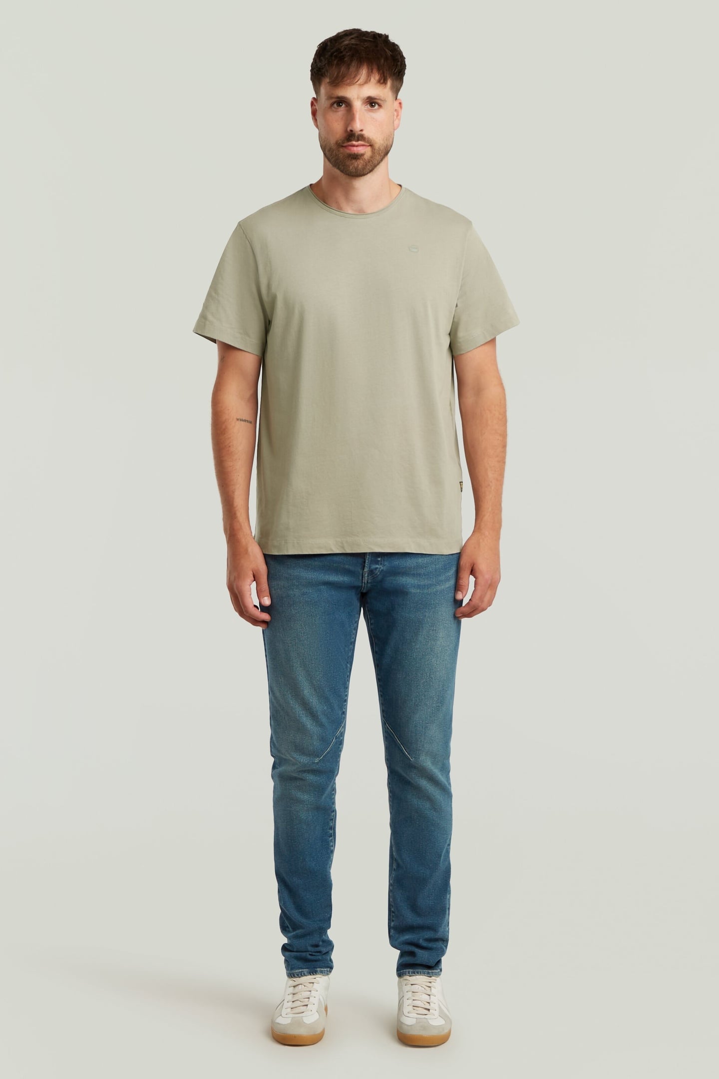 ESSENTIAL RAW NECK R T S/S SHAMROCK 1