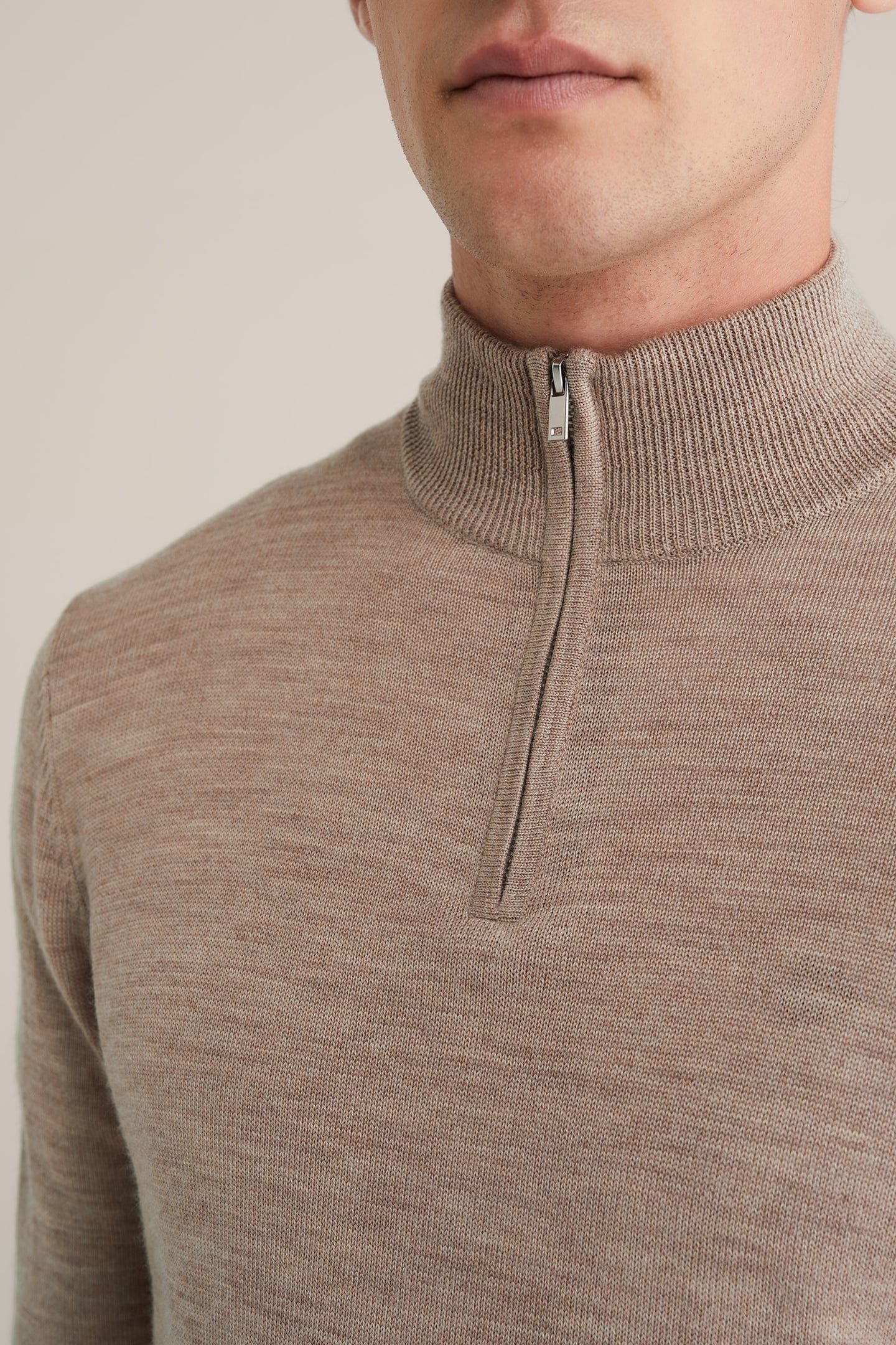 HALFWAY ZIPPER LIGHT BROWN 5