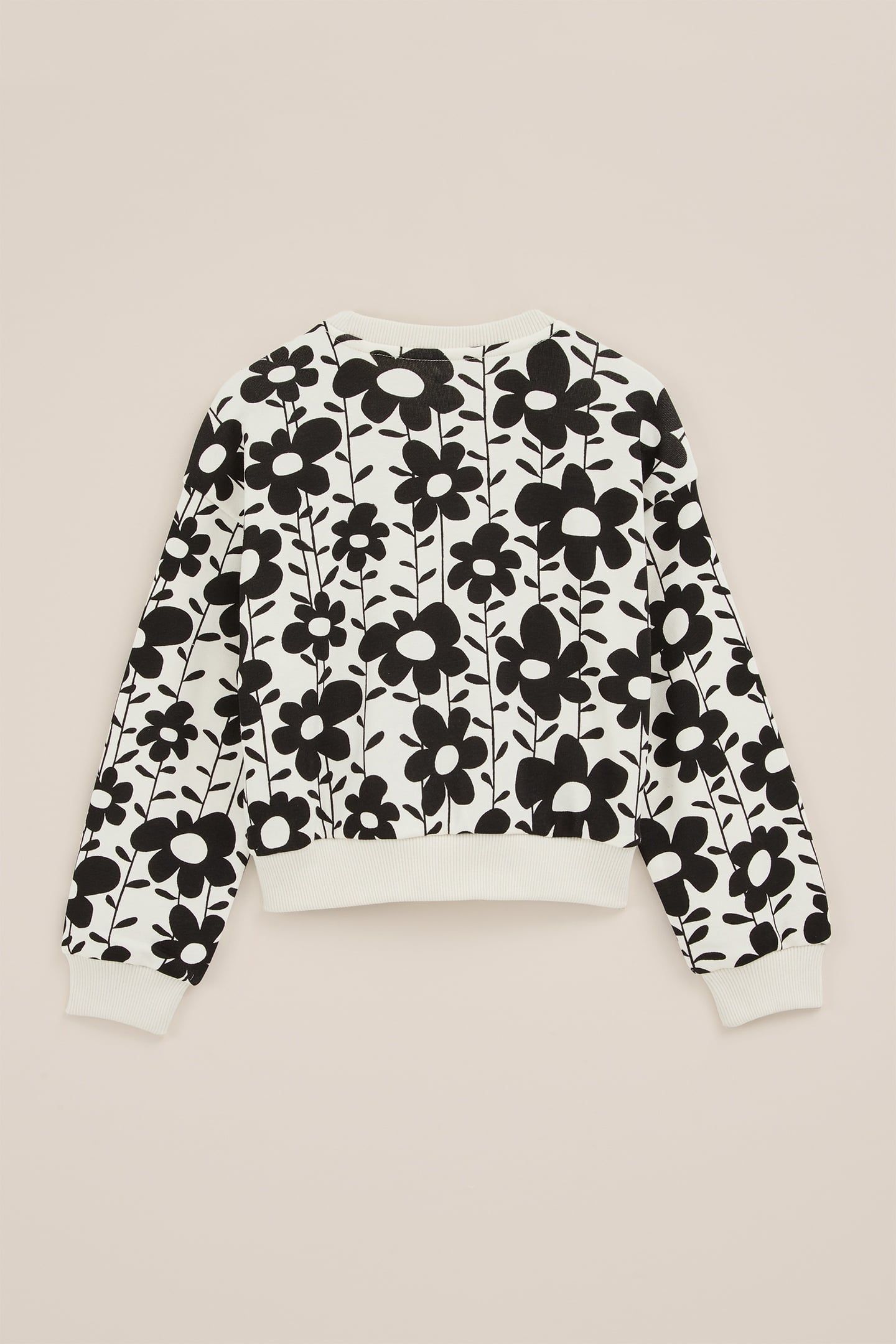 SWEATER BLACK 4