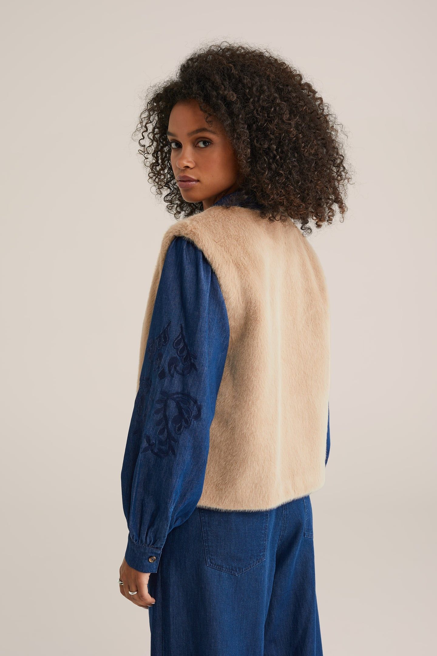 GILET BEIGE 2