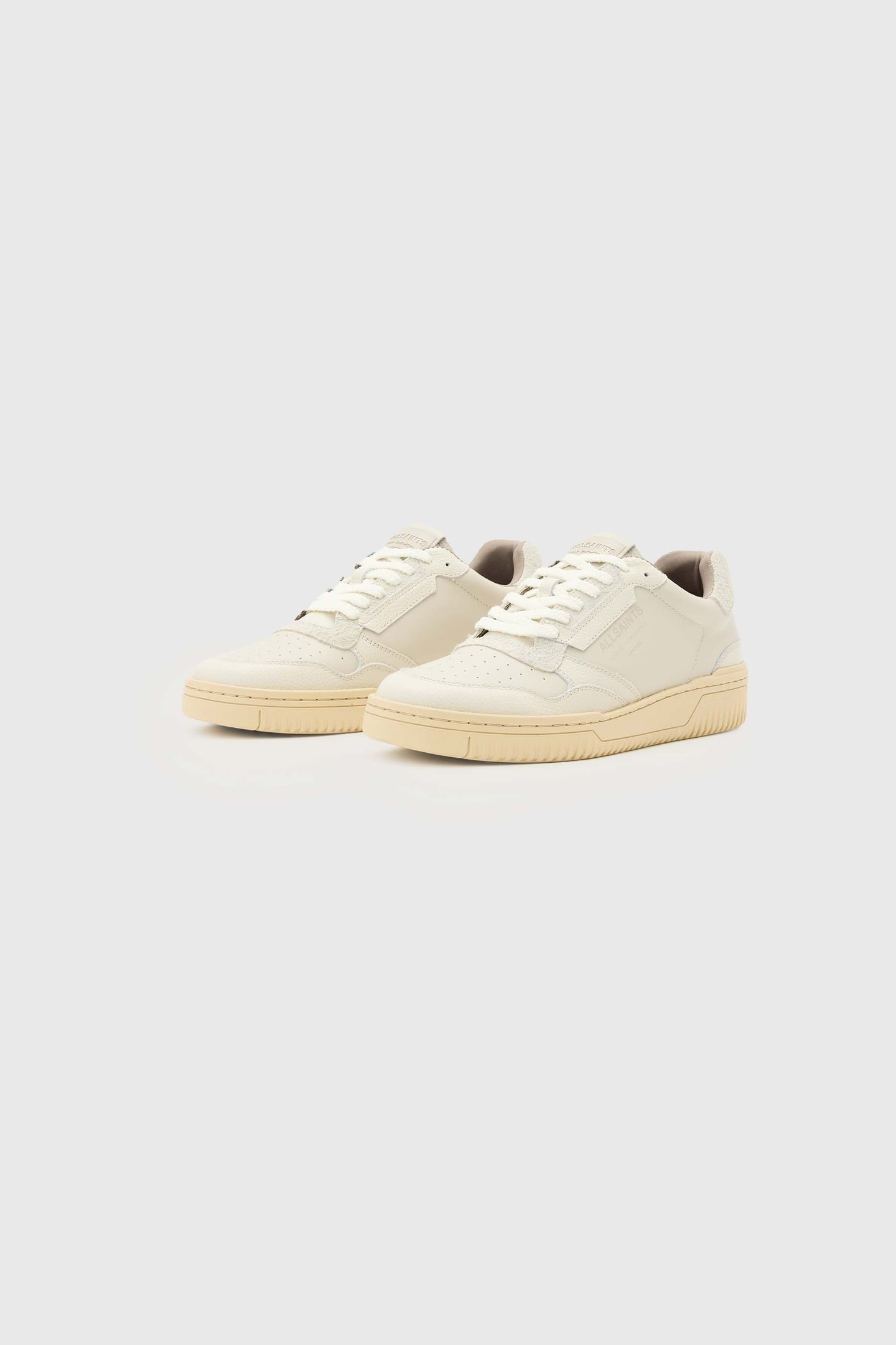 REGAN LOW TOP TRIPLE CHALK WHITE 2