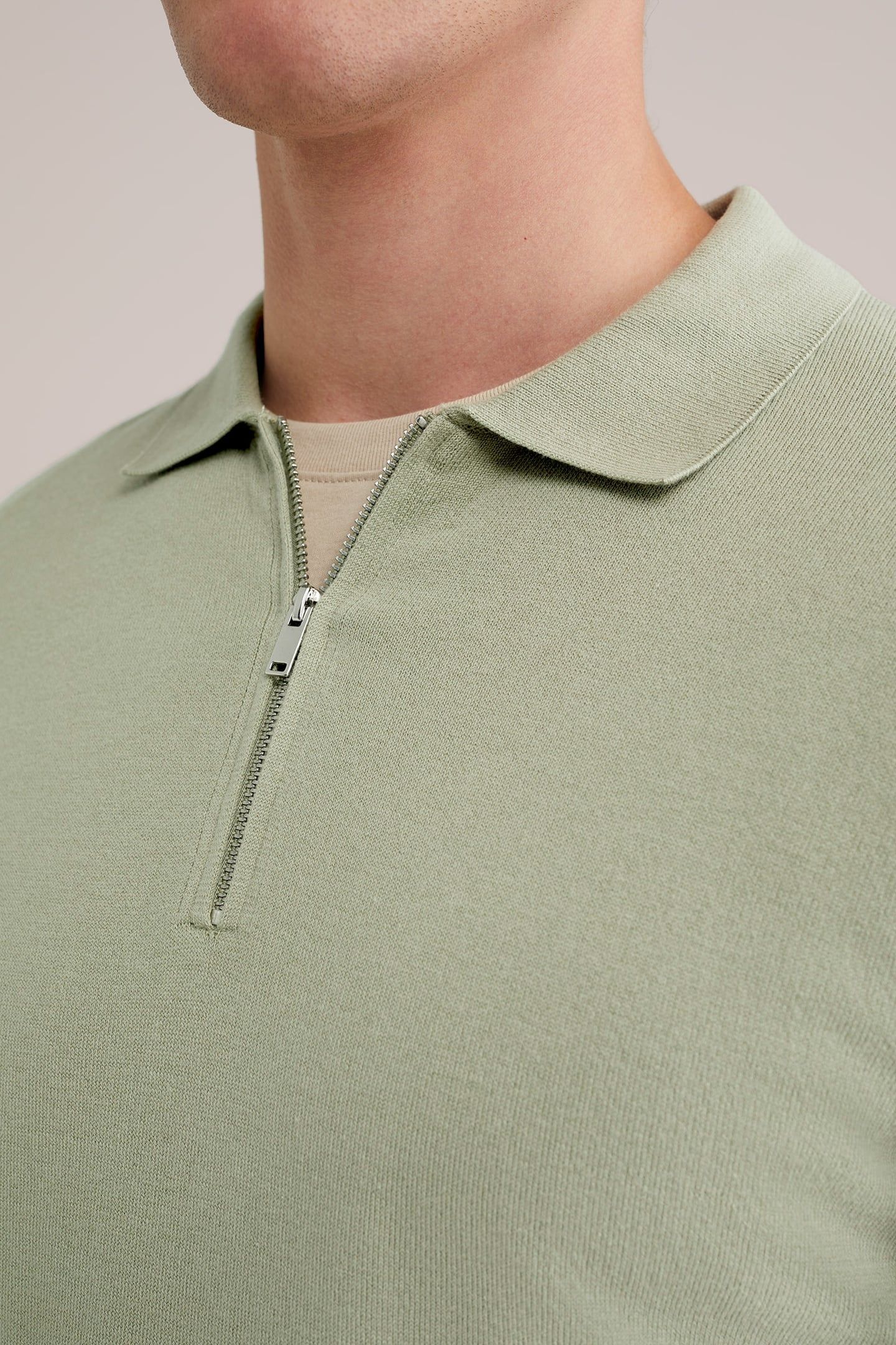 HALFWAY ZIPPER LIGHT GREEN 5