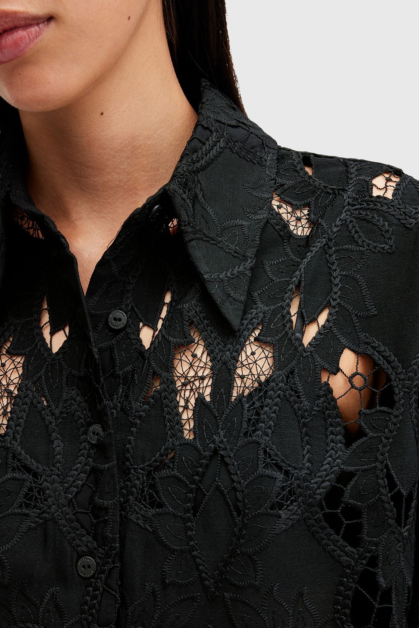 CHARLI EMB LS SHIRT BLACK 9