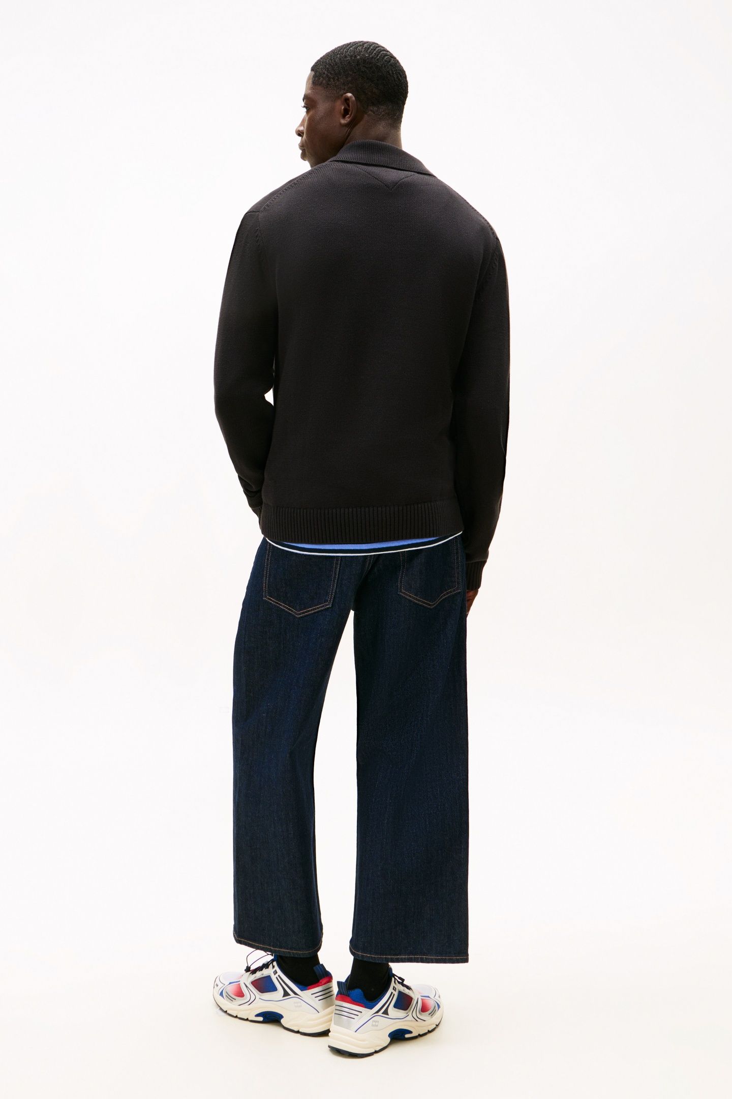 SLIM ESSENTIAL PULLOVER SWEATER BLACK 4