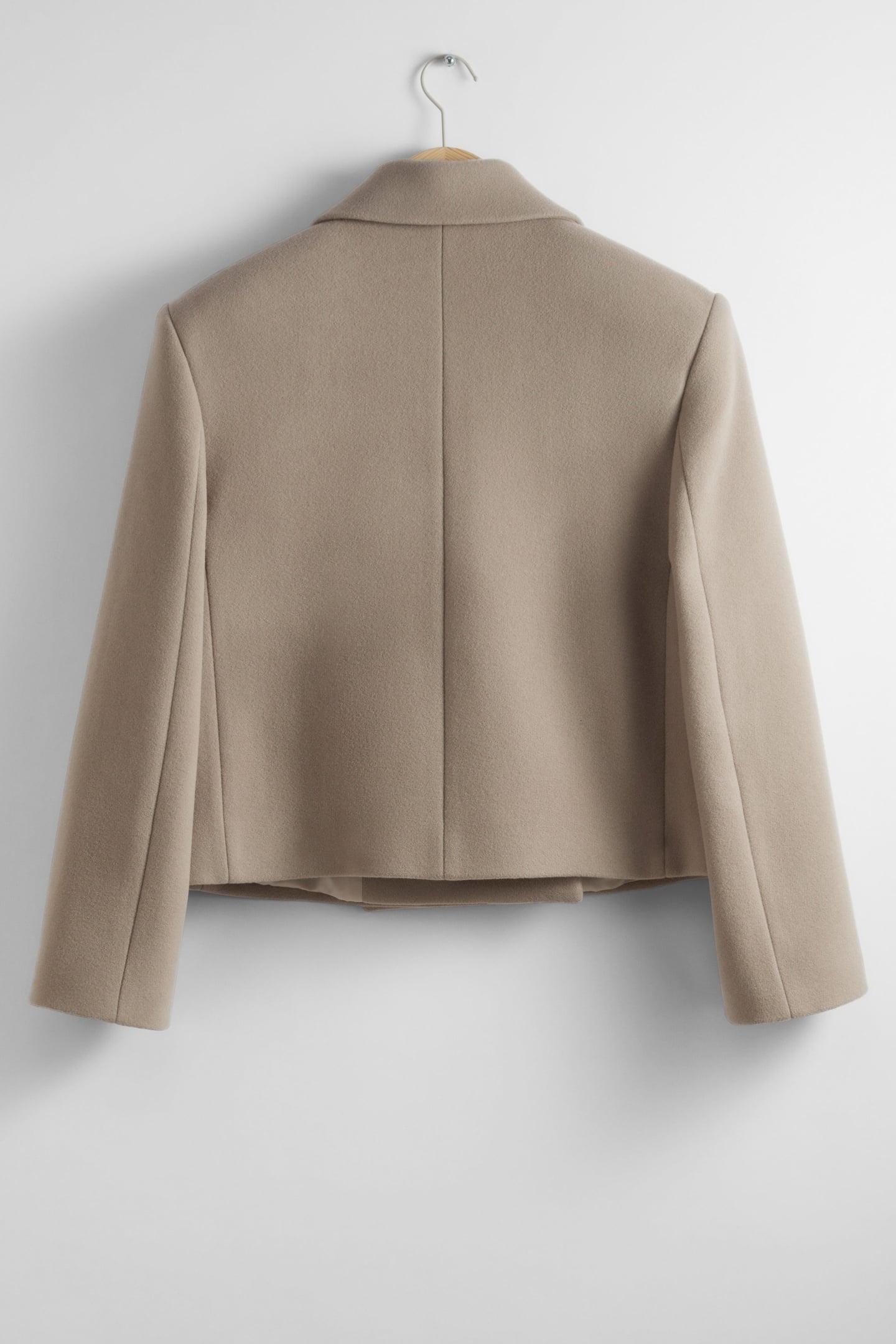 LYDIA SHORT BLAZER BEIGE 2
