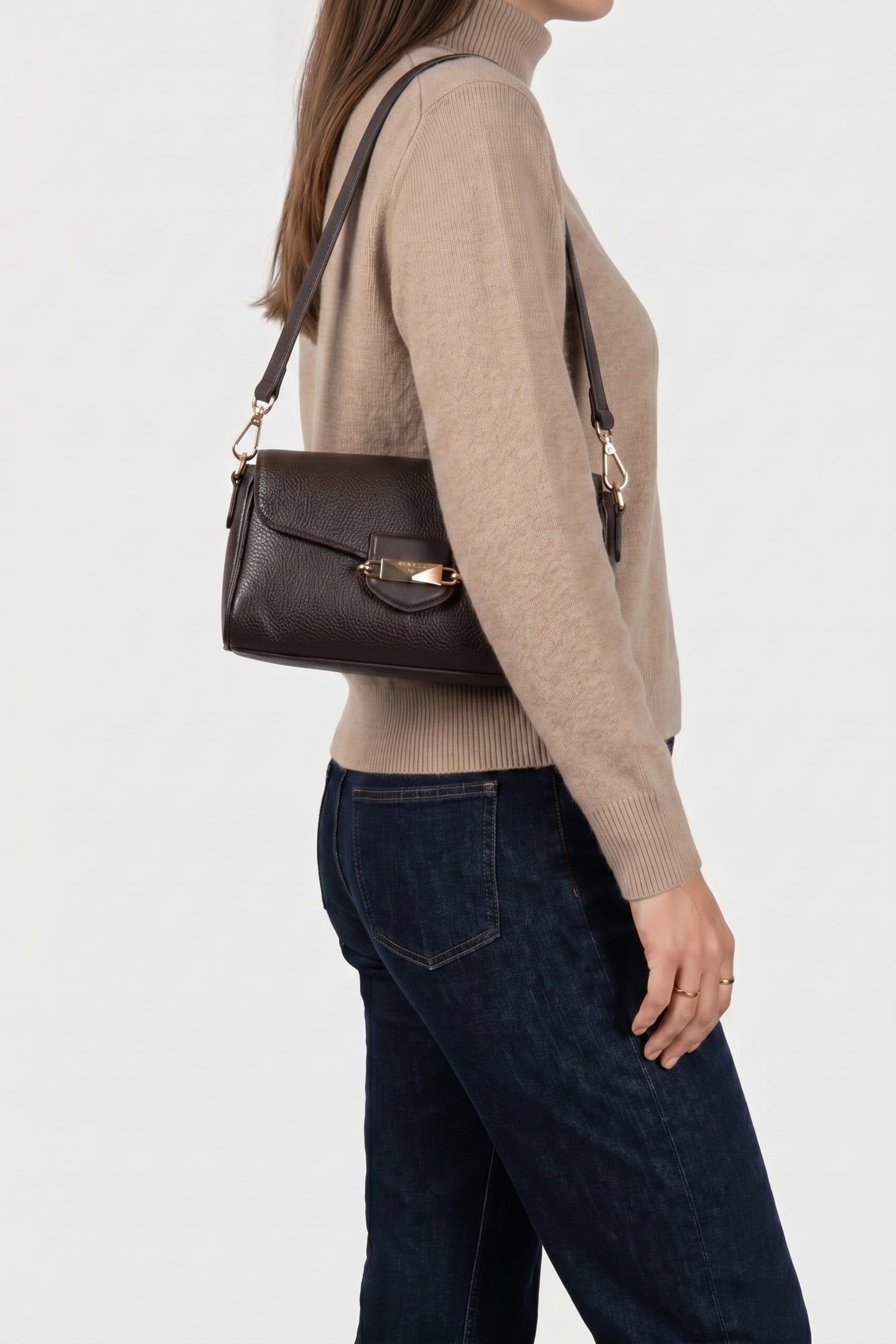 SMALL CROSSBODY CHOCOLATE 1