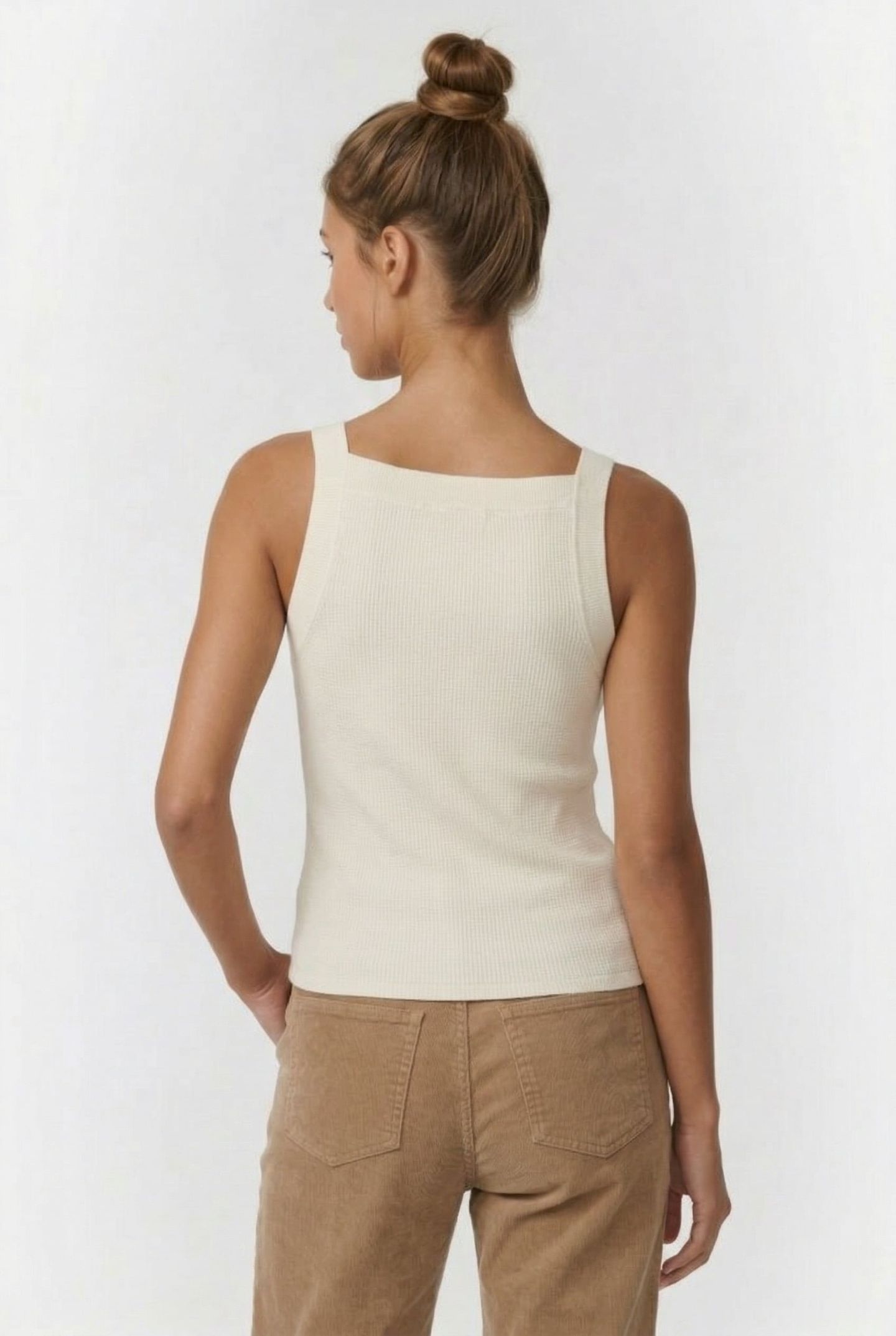 MOIRA TOP BEIGE 2