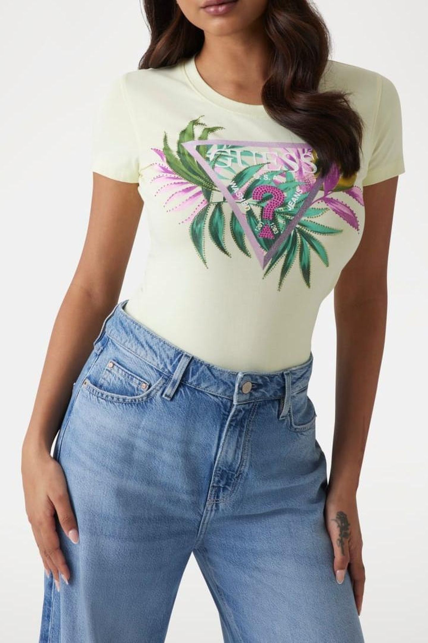GUESS ECO CN SS LEAF TRIANGLE PASTEL LIME 9