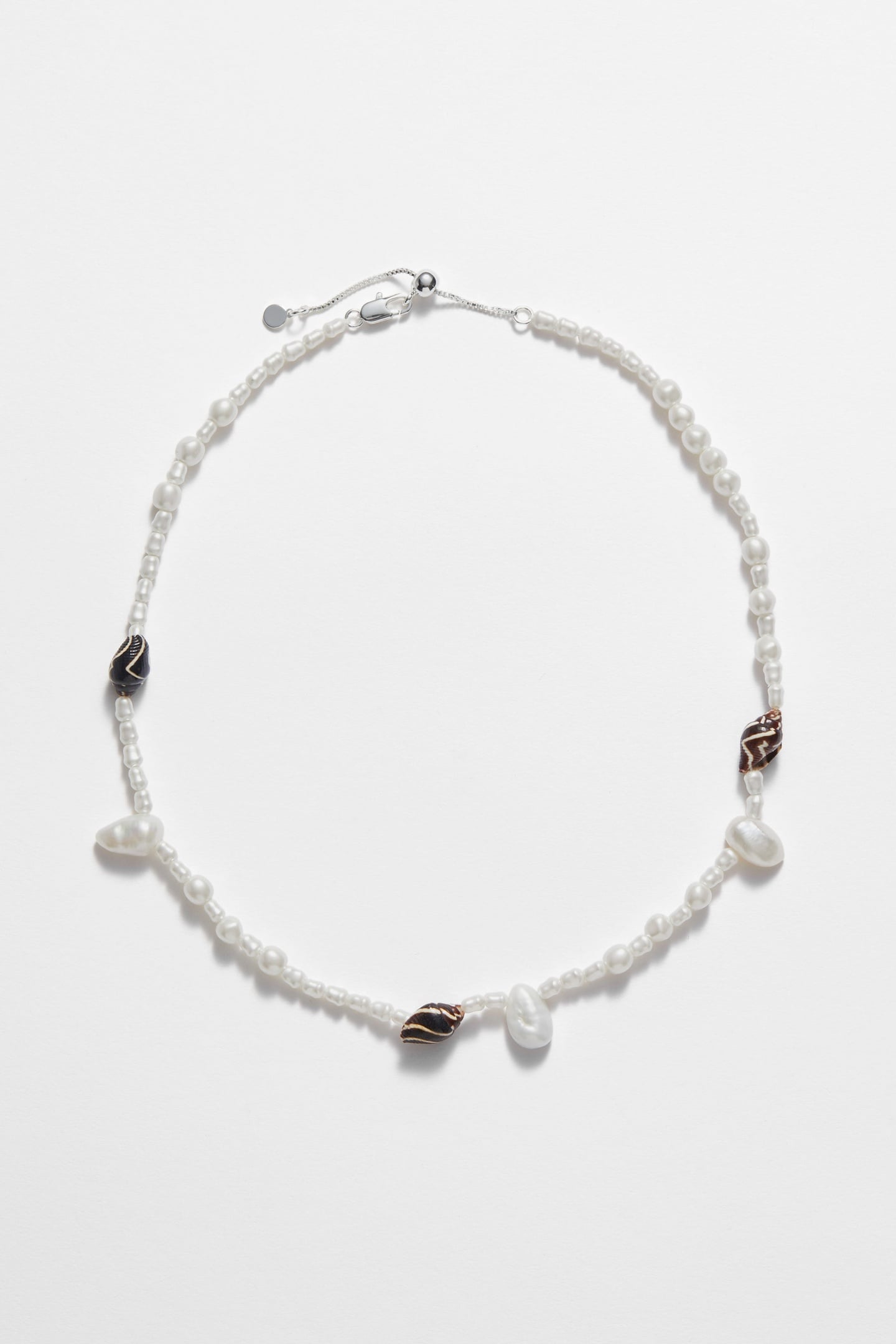 BERTIL SHELL NECKLACE WHITE 1