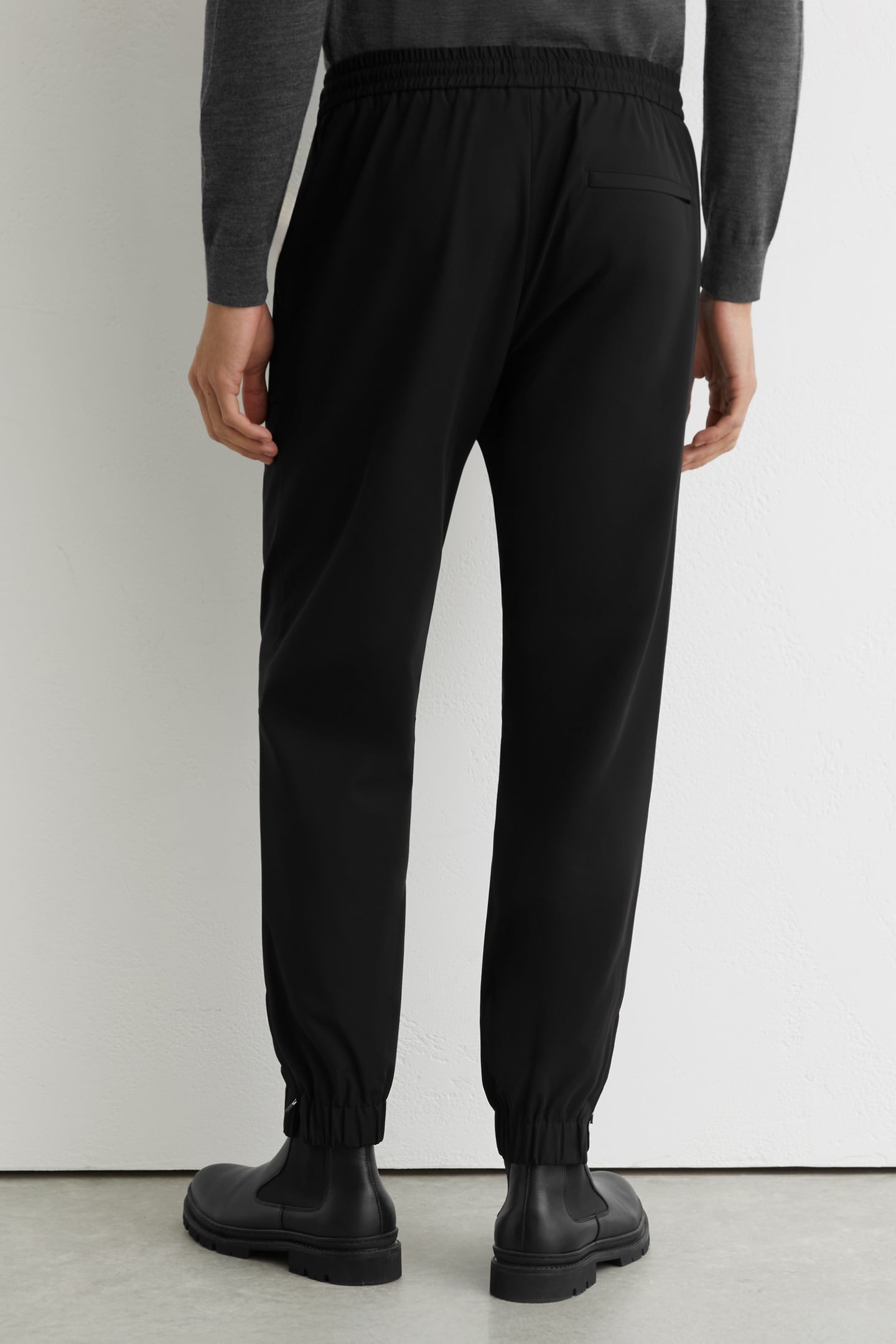 TECHNICAL CUFFED TROUSER BLACK 3
