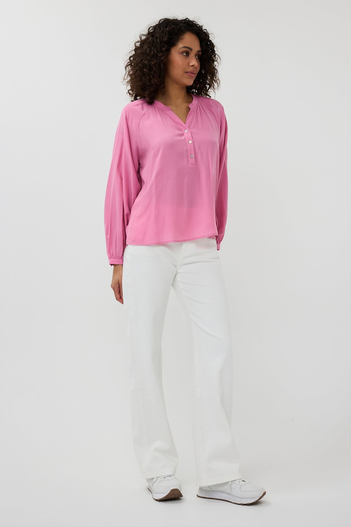 BLOUSE R-NECK RAGLAN ROSE 2