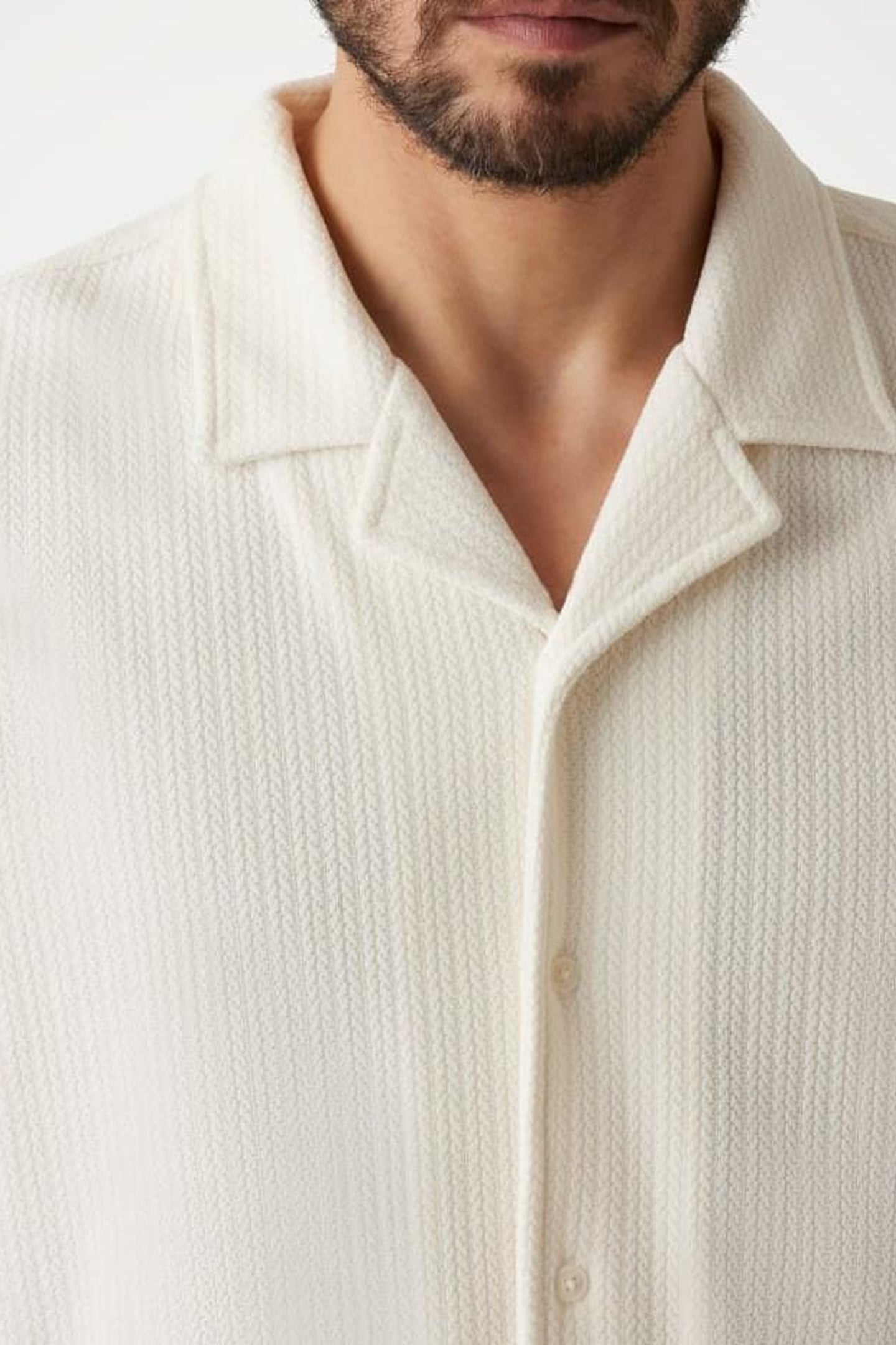 GUESS ECO SS BARON TEXTURED KN PEARL WHITE 4